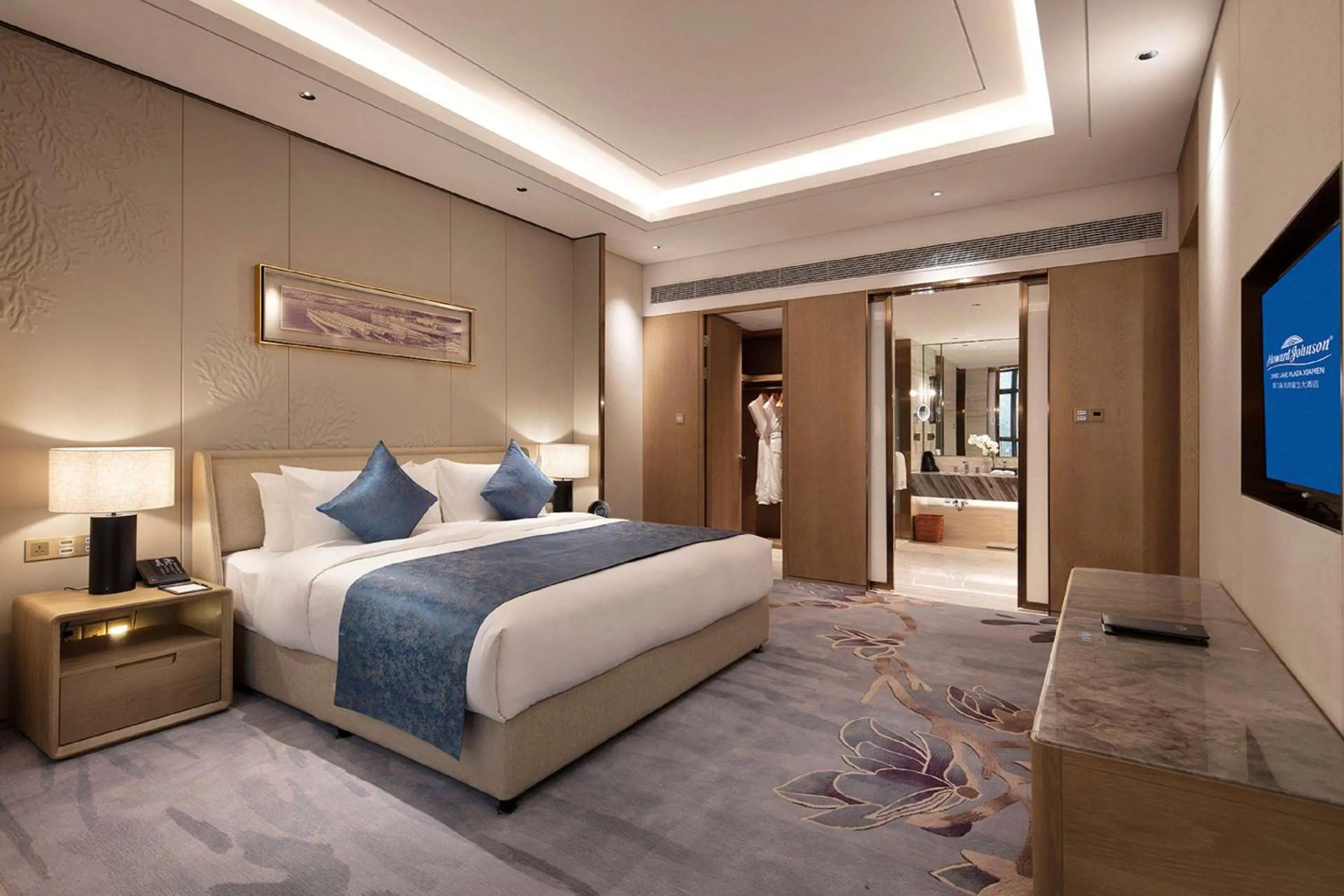 Bed in Howard Johnson by Wyndham Jimei Lake Plaza Xiamen