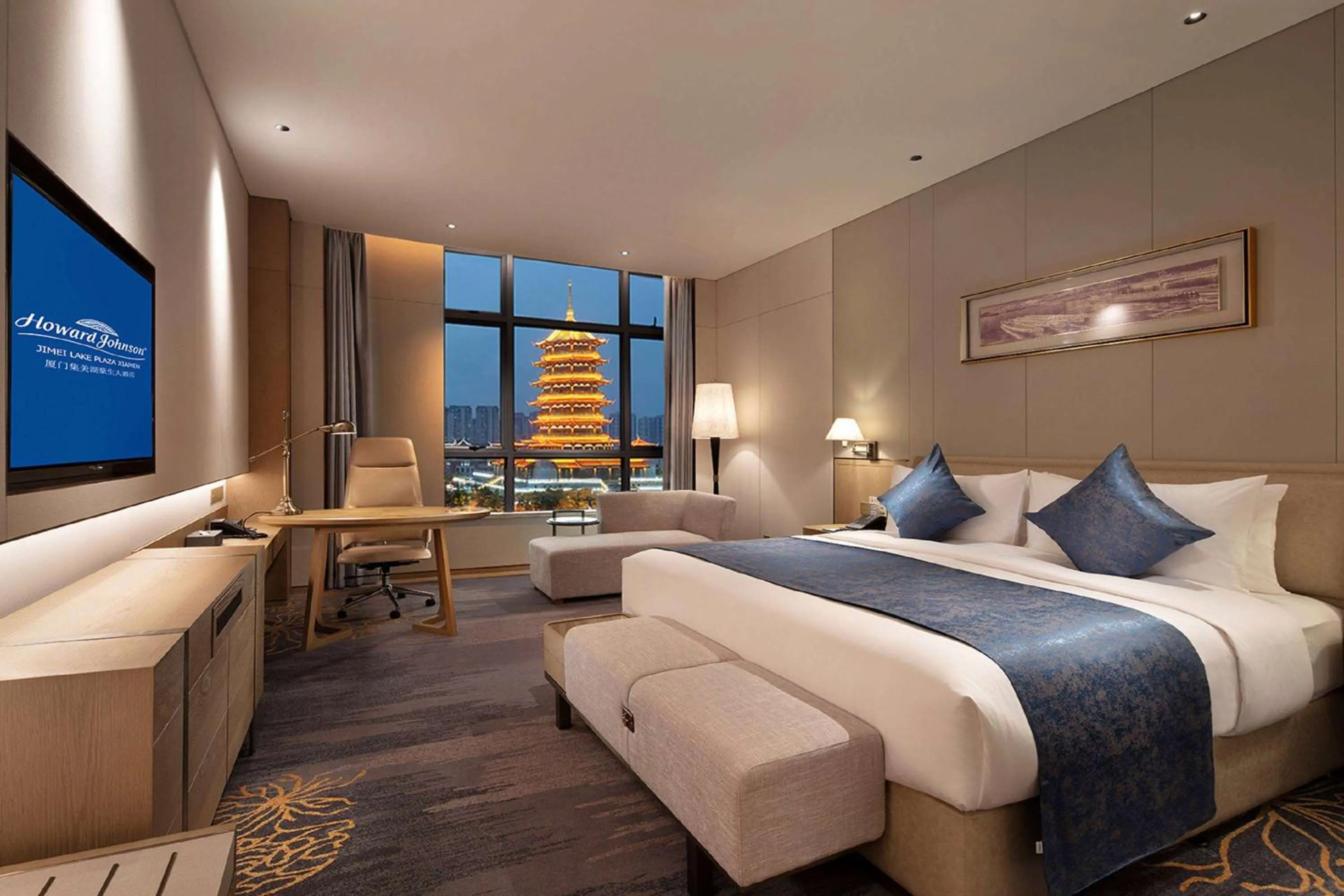 Photo of the whole room, Bed in Howard Johnson by Wyndham Jimei Lake Plaza Xiamen