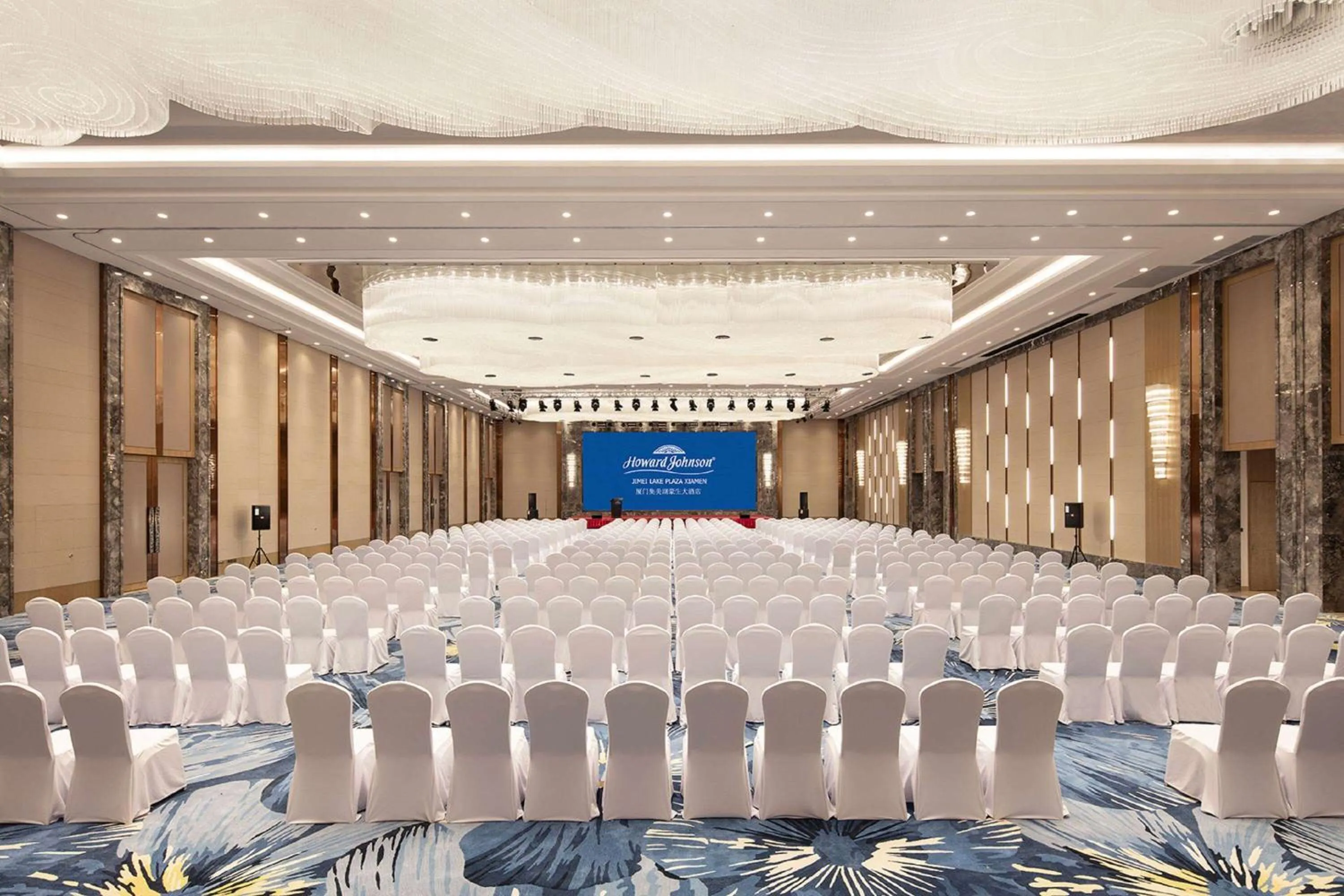 Banquet/Function facilities in Howard Johnson by Wyndham Jimei Lake Plaza Xiamen