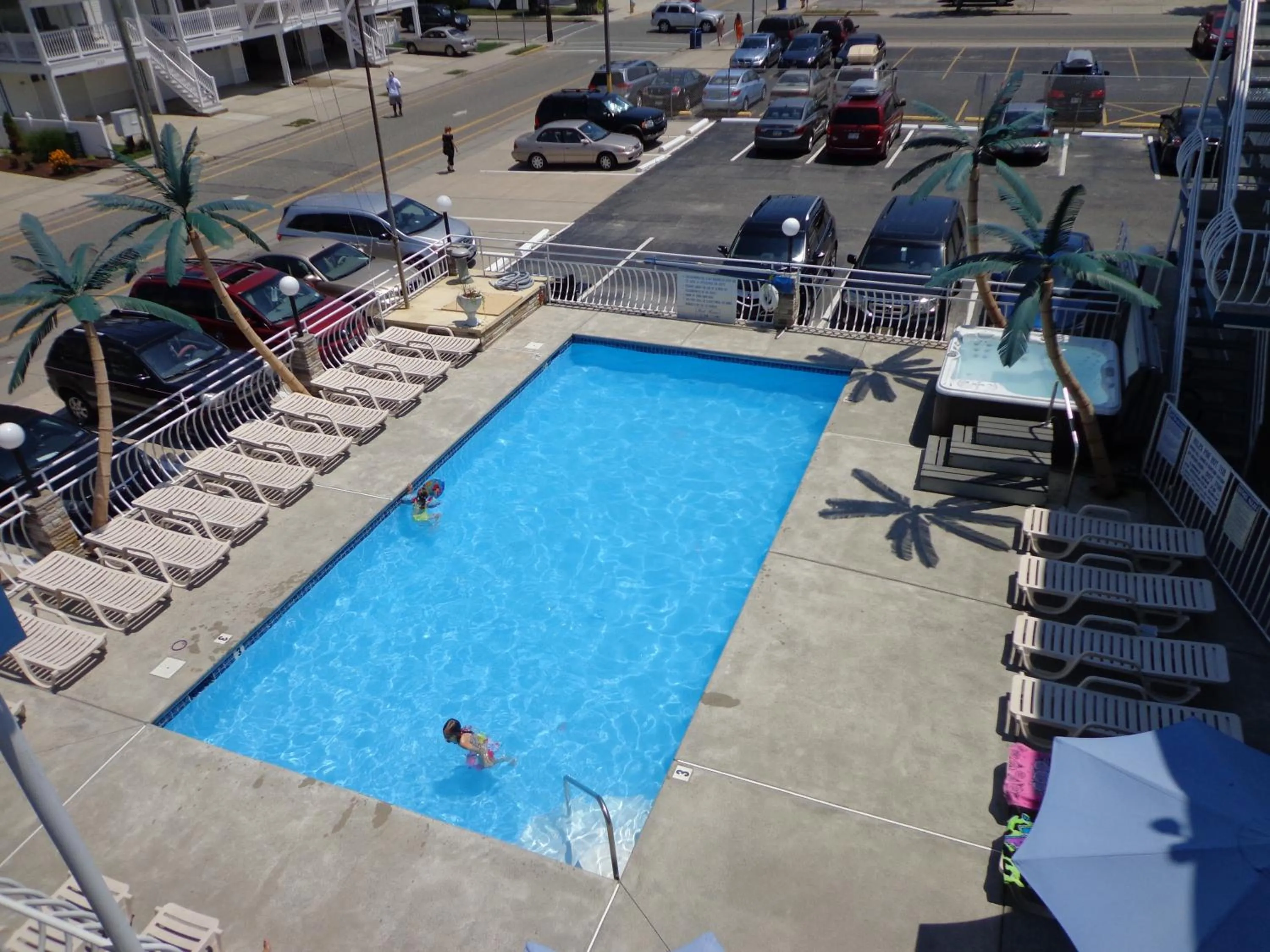 Day in Quarterdeck Motel