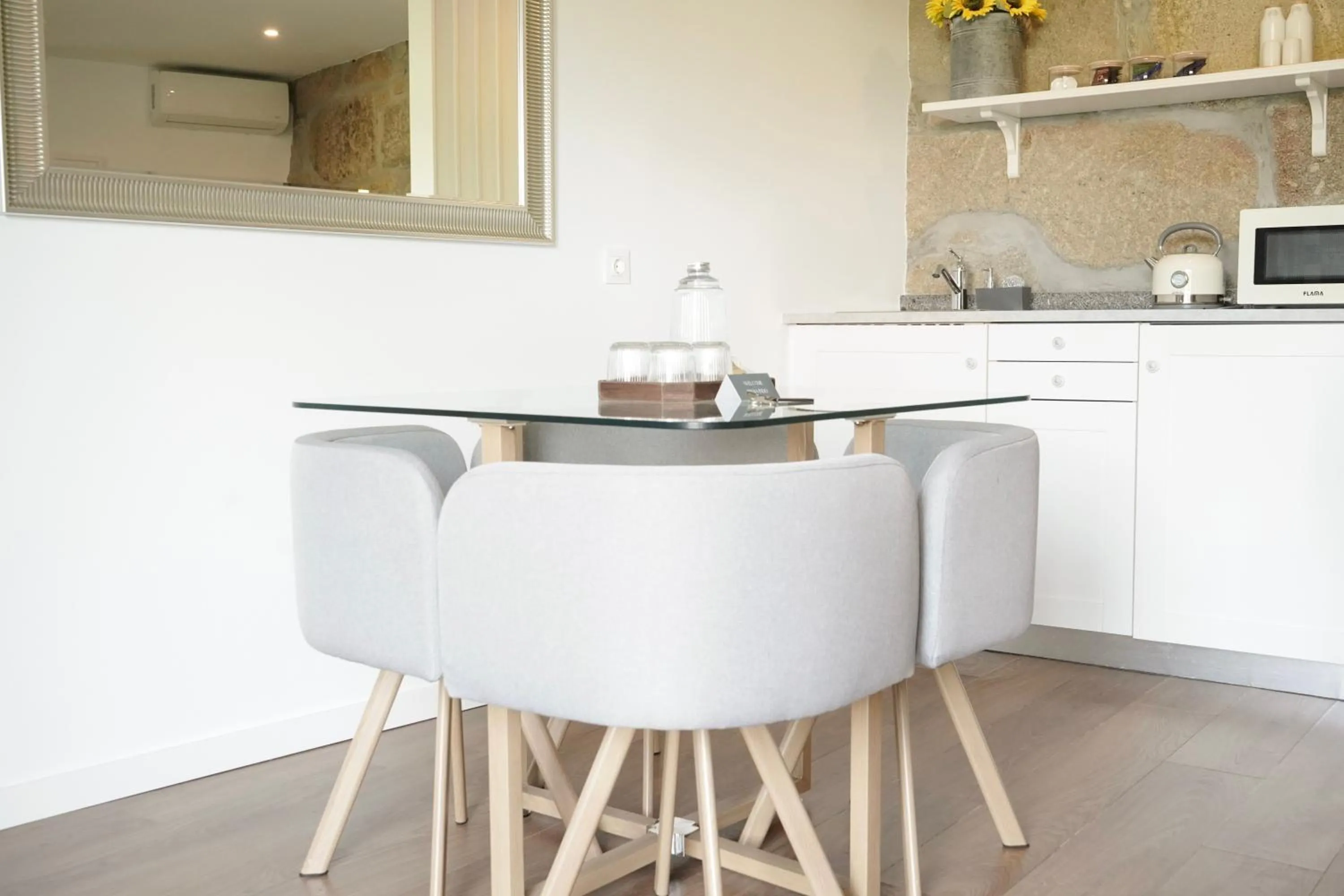 Kitchen or kitchenette in Casa d'Amares