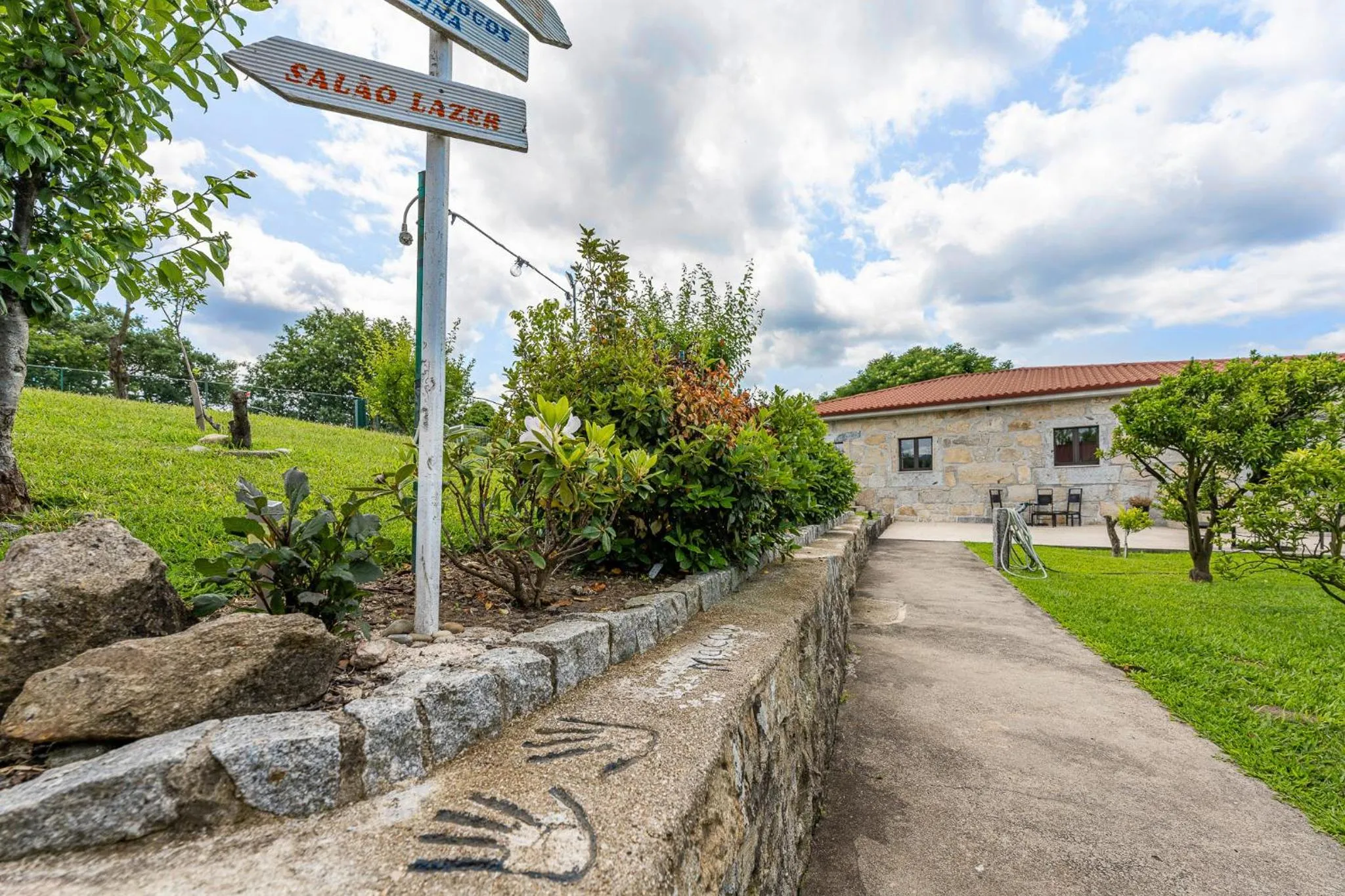 Property building in Casa d'Amares
