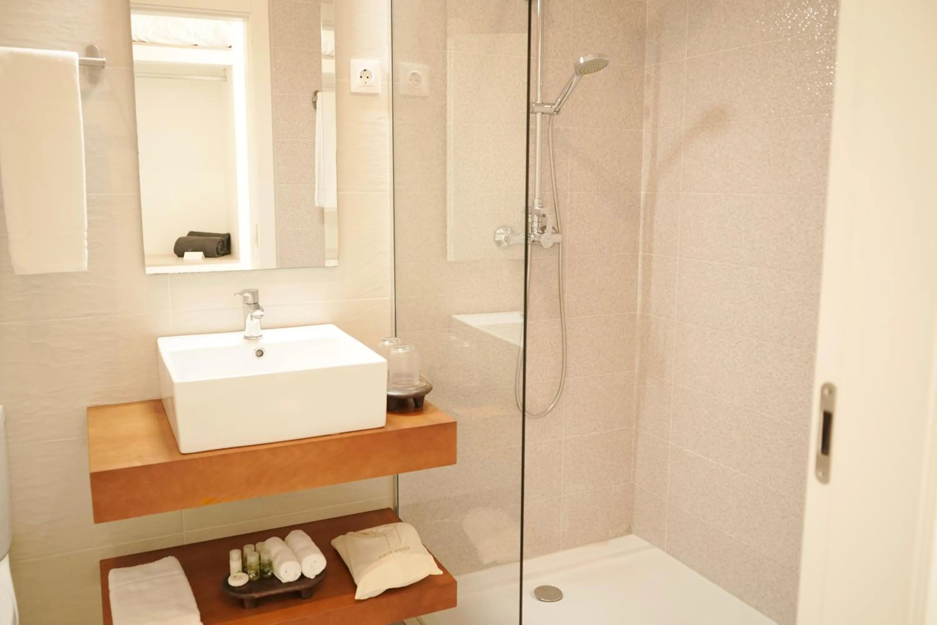 Shower in Casa d'Amares