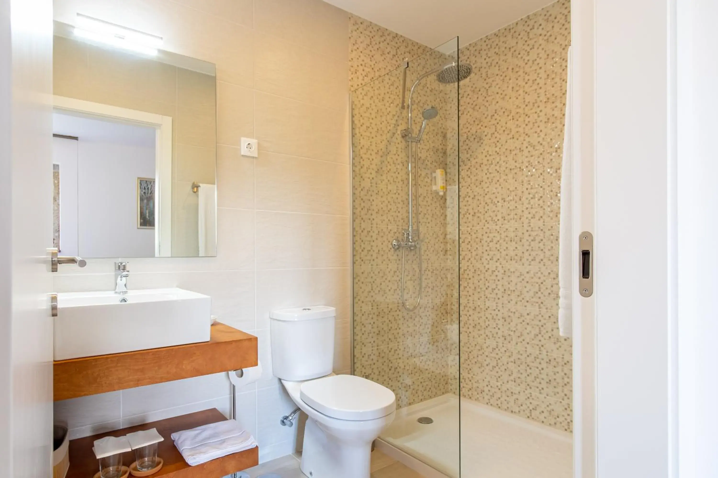 Double Room with Garden View in Casa d'Amares Double Room with Garden View in Casa d'Amares