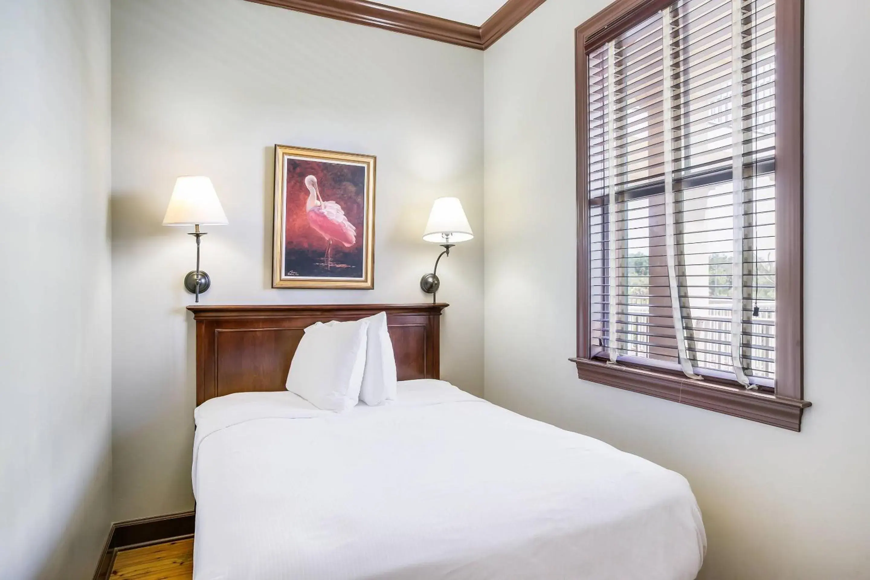 Bedroom, Bed in Water Street Hotel & Marina, an Ascend Collection Hotel Bedroom, Bed in Water Street Hotel & Marina, an Ascend Collection Hotel