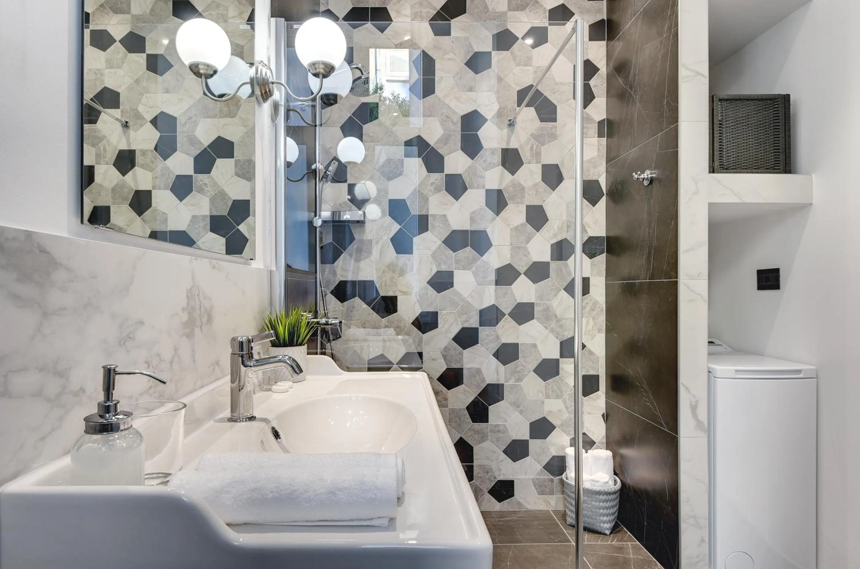 Lifestyle Apartments
