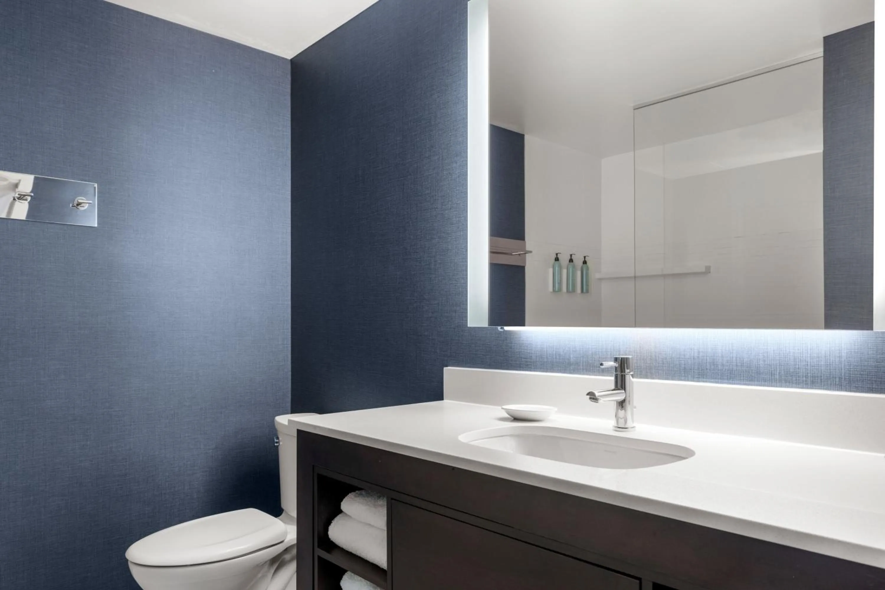 Bathroom in Residence Inn by Marriott The Bronx at Metro Center Atrium