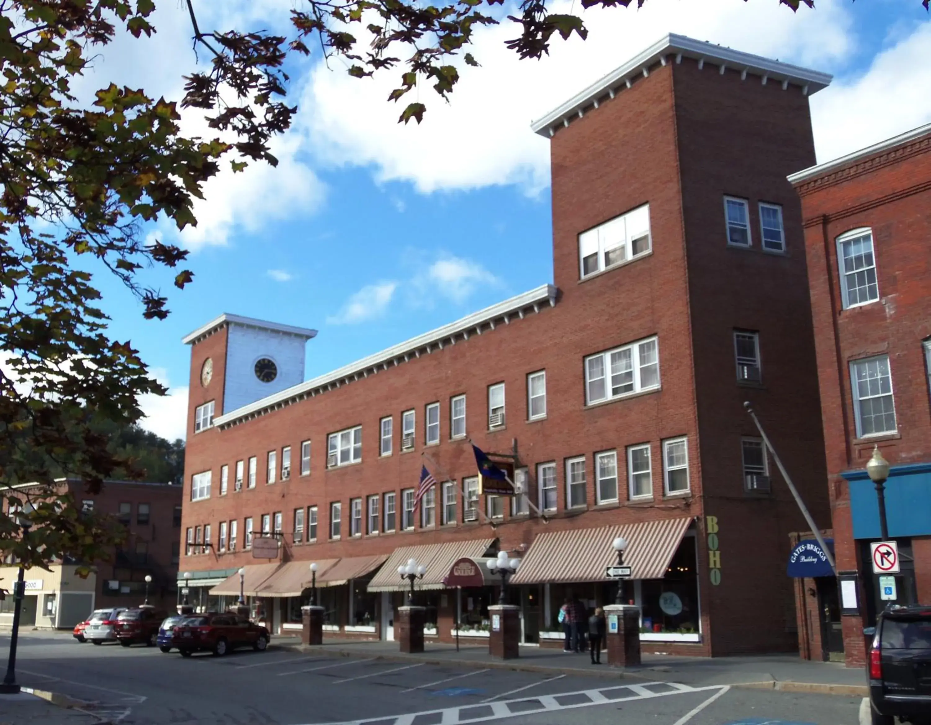 Facade/entrance in Hotel Coolidge Facade/entrance in Hotel Coolidge