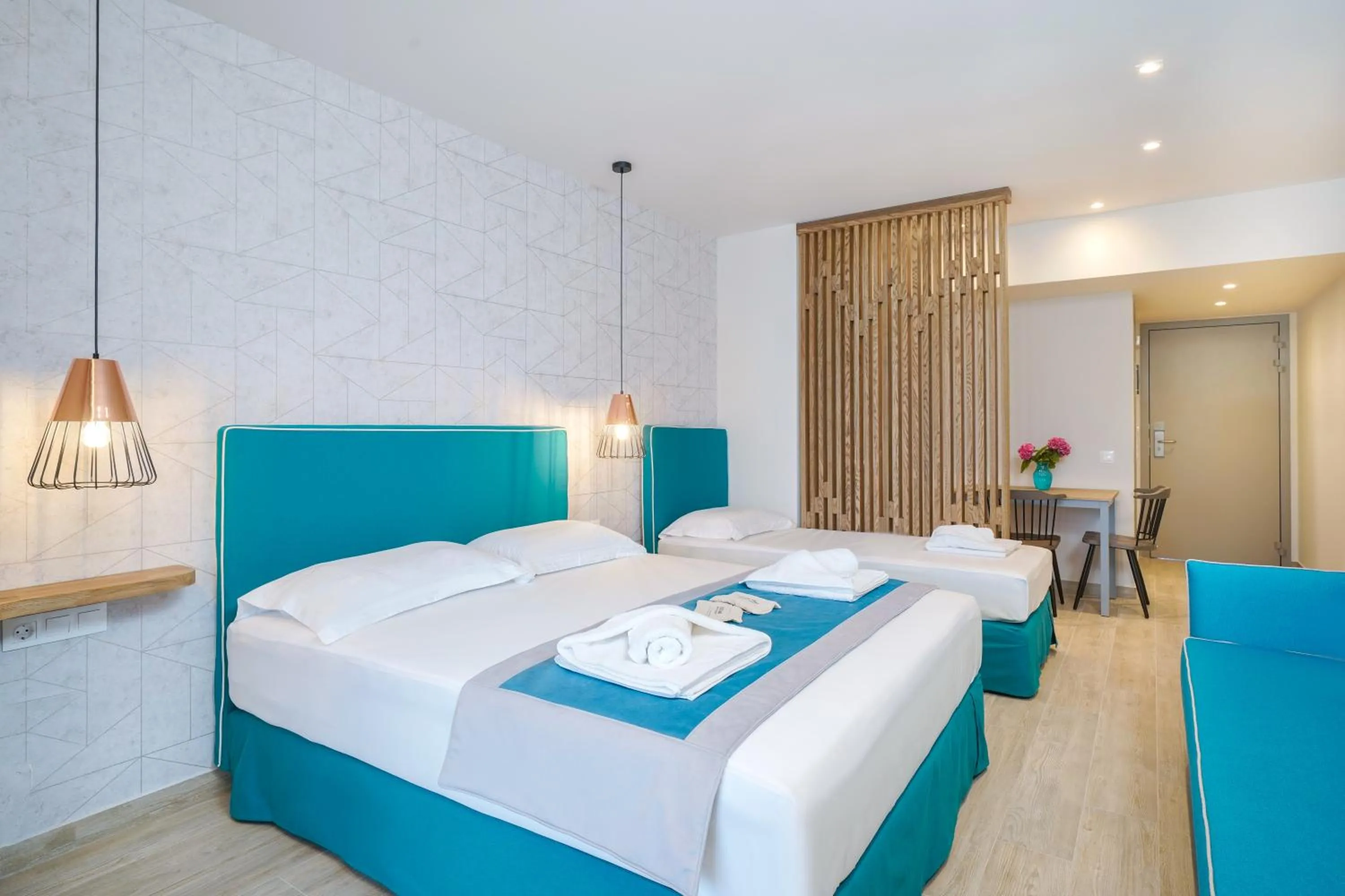 Photo of the whole room, Bed in Iliomagic Luxury Suites Thassos