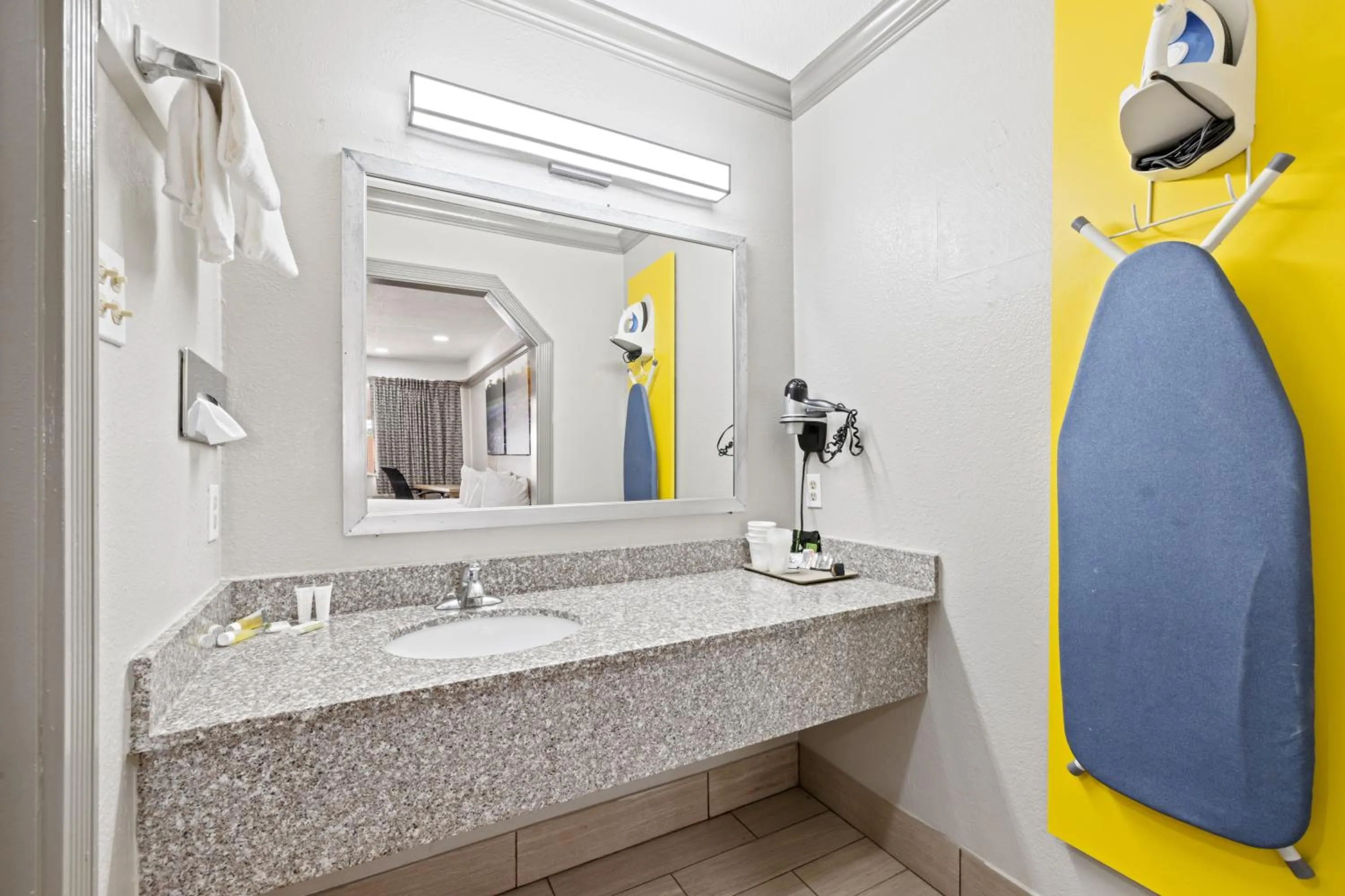 flat iron in Days Inn by Wyndham Kenedy Karnes City