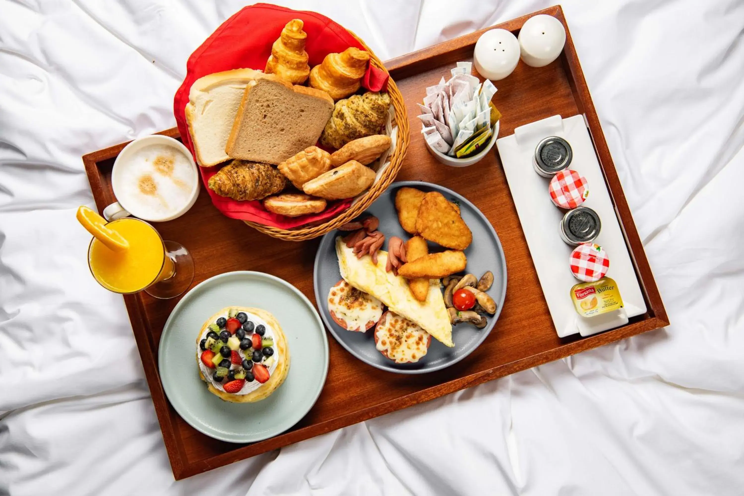 Restaurant/places to eat in Park Inn by Radisson Makkah Aziziyah Restaurant/places to eat in Park Inn by Radisson Makkah Aziziyah