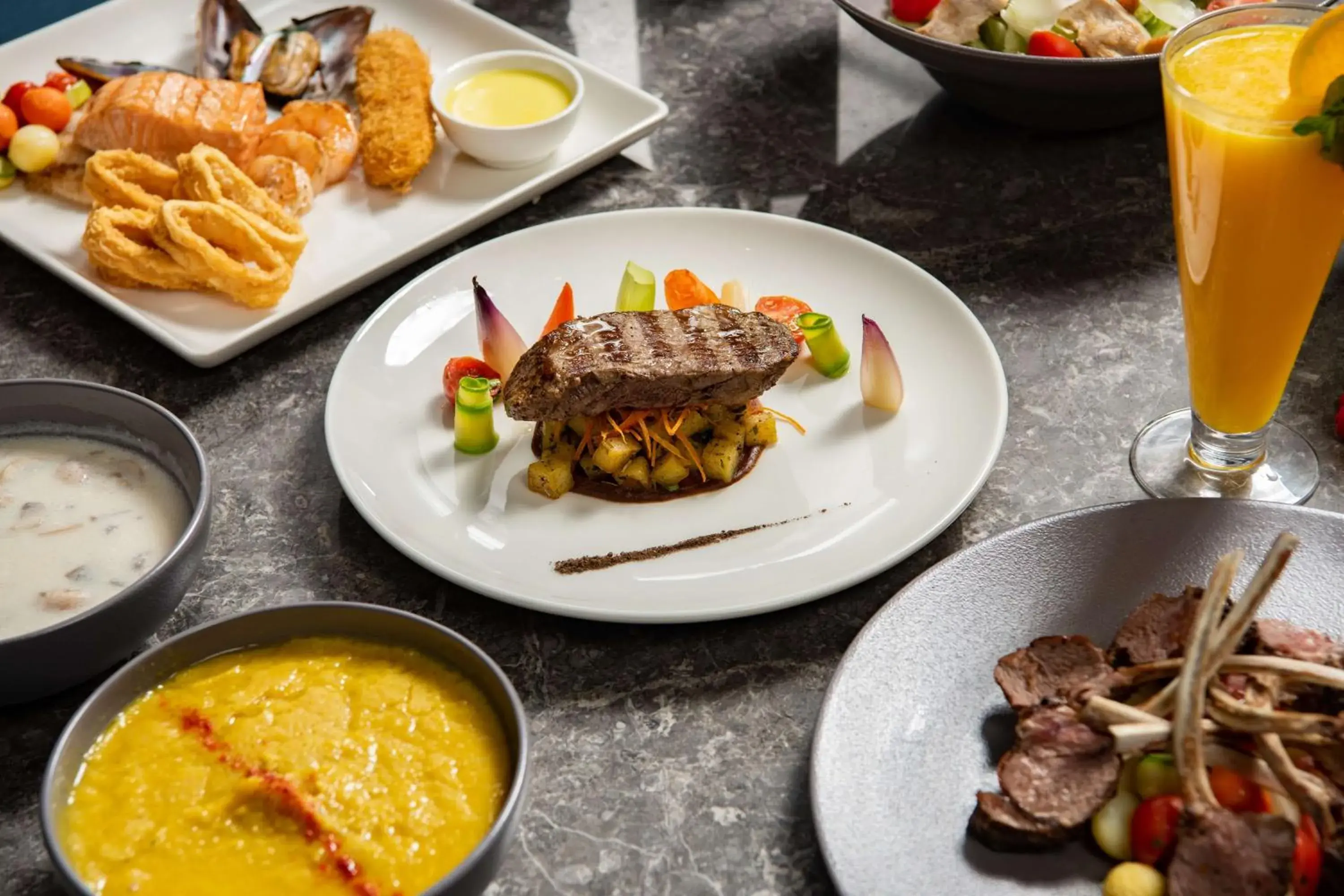 Restaurant/places to eat in Park Inn by Radisson Makkah Aziziyah Restaurant/places to eat in Park Inn by Radisson Makkah Aziziyah