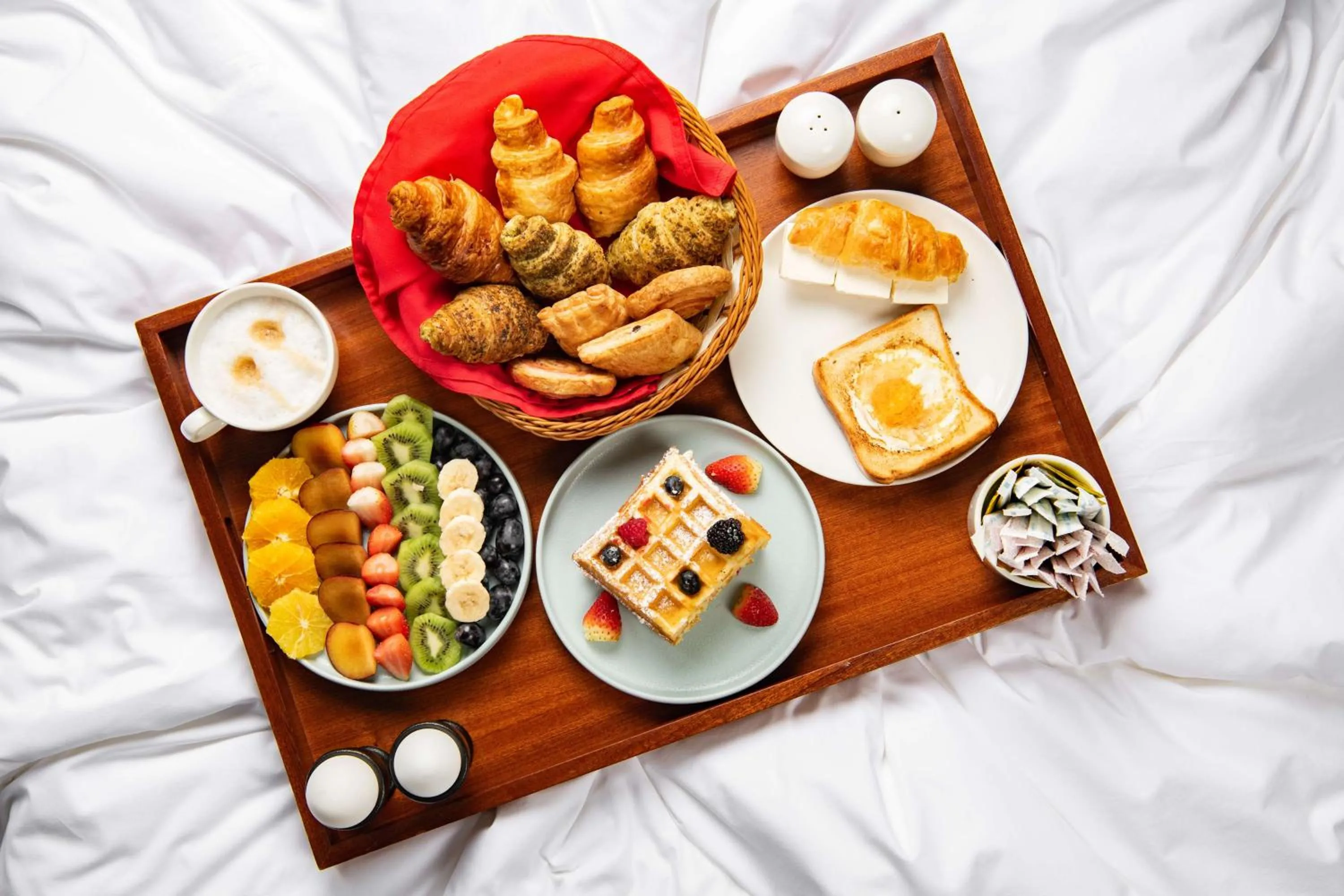 Restaurant/places to eat in Park Inn by Radisson Makkah Aziziyah