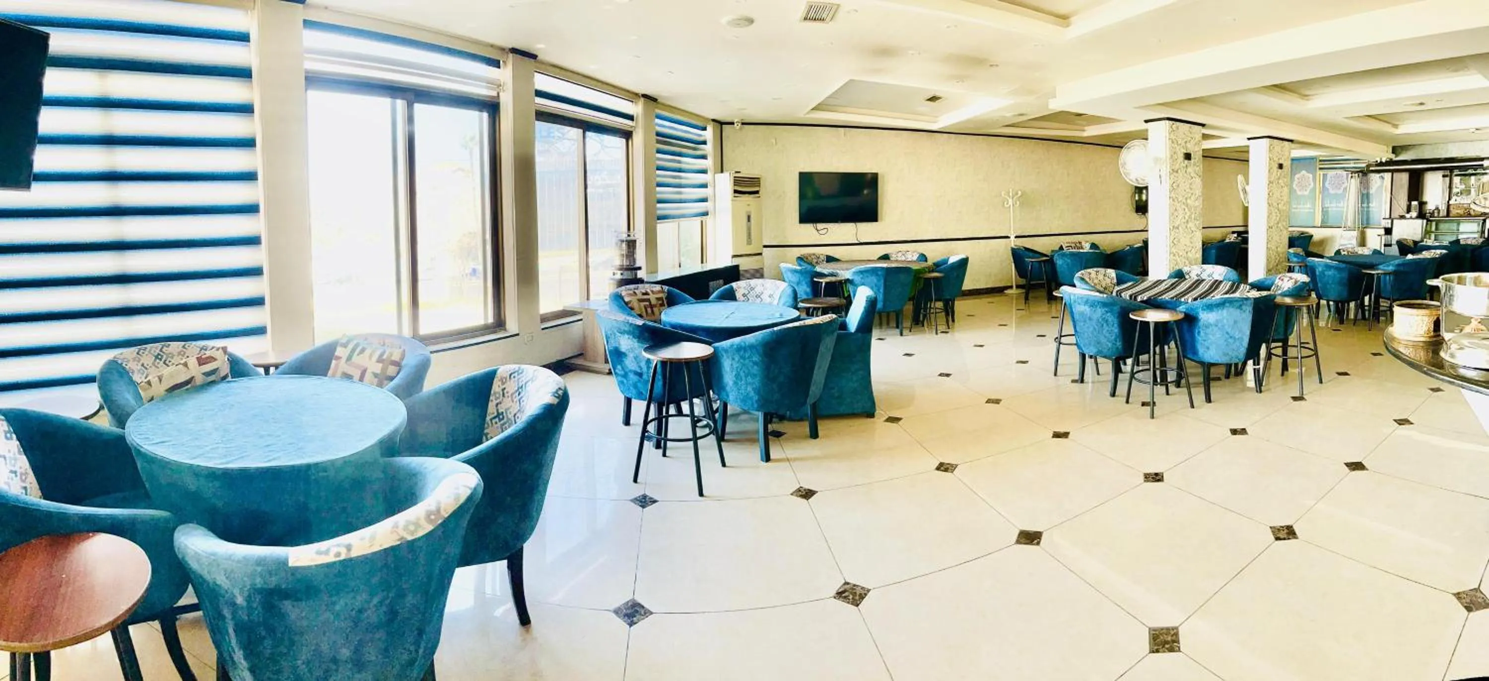 Restaurant/places to eat in Panorama Amman Hotel