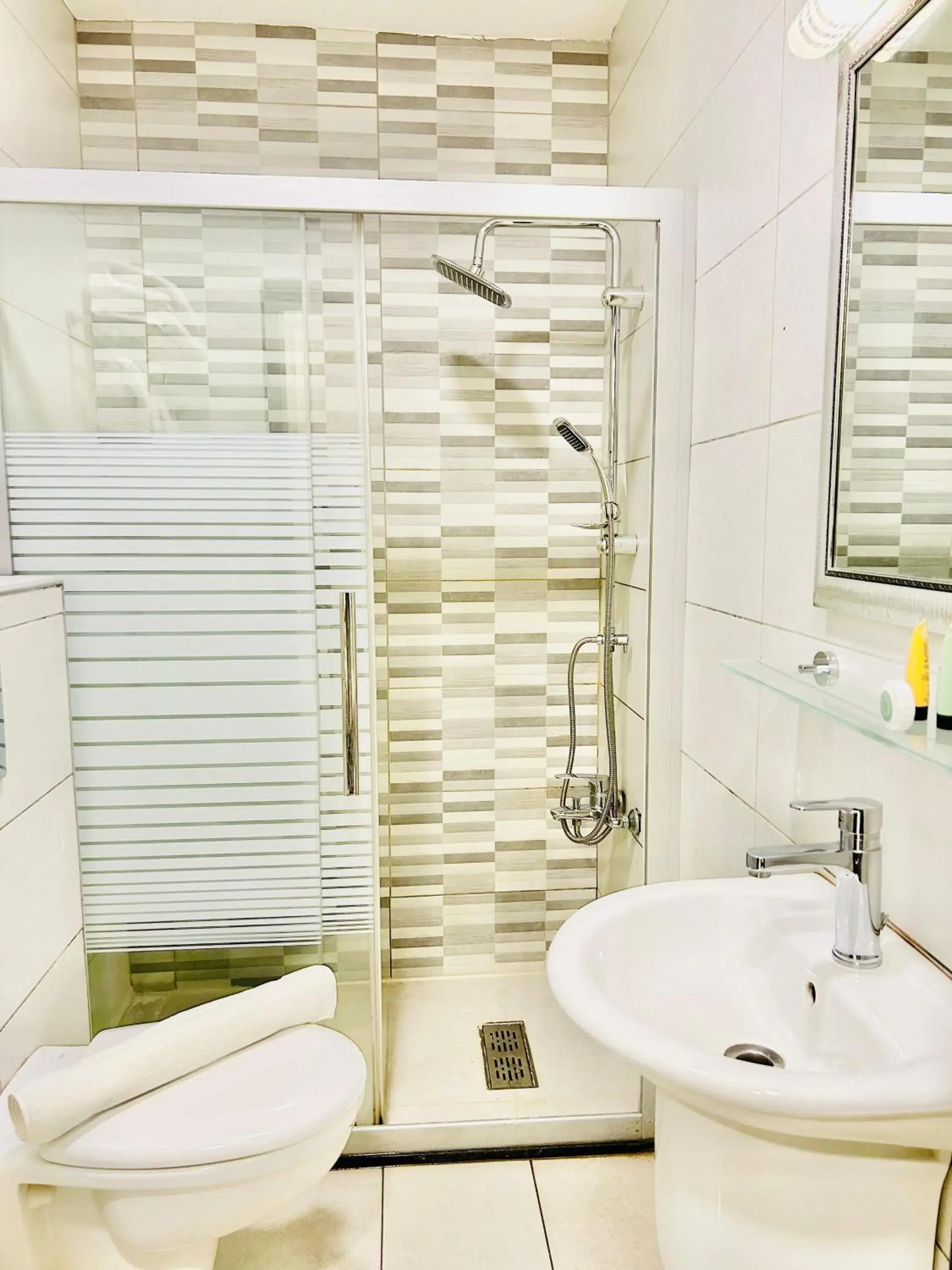 Bathroom in Panorama Amman Hotel Bathroom in Panorama Amman Hotel