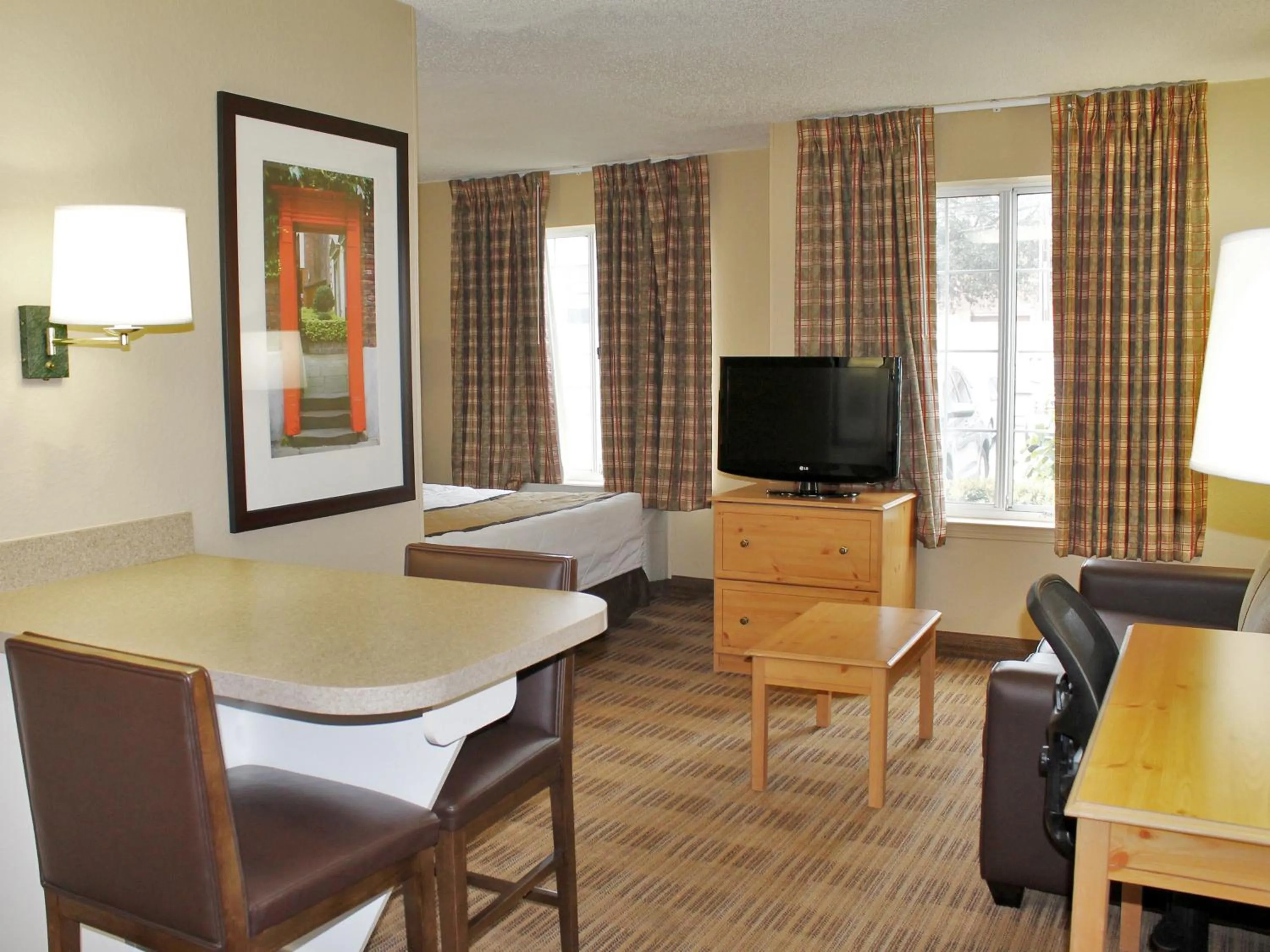 Living room in Extended Stay America Suites - Austin - Downtown - Town Lake