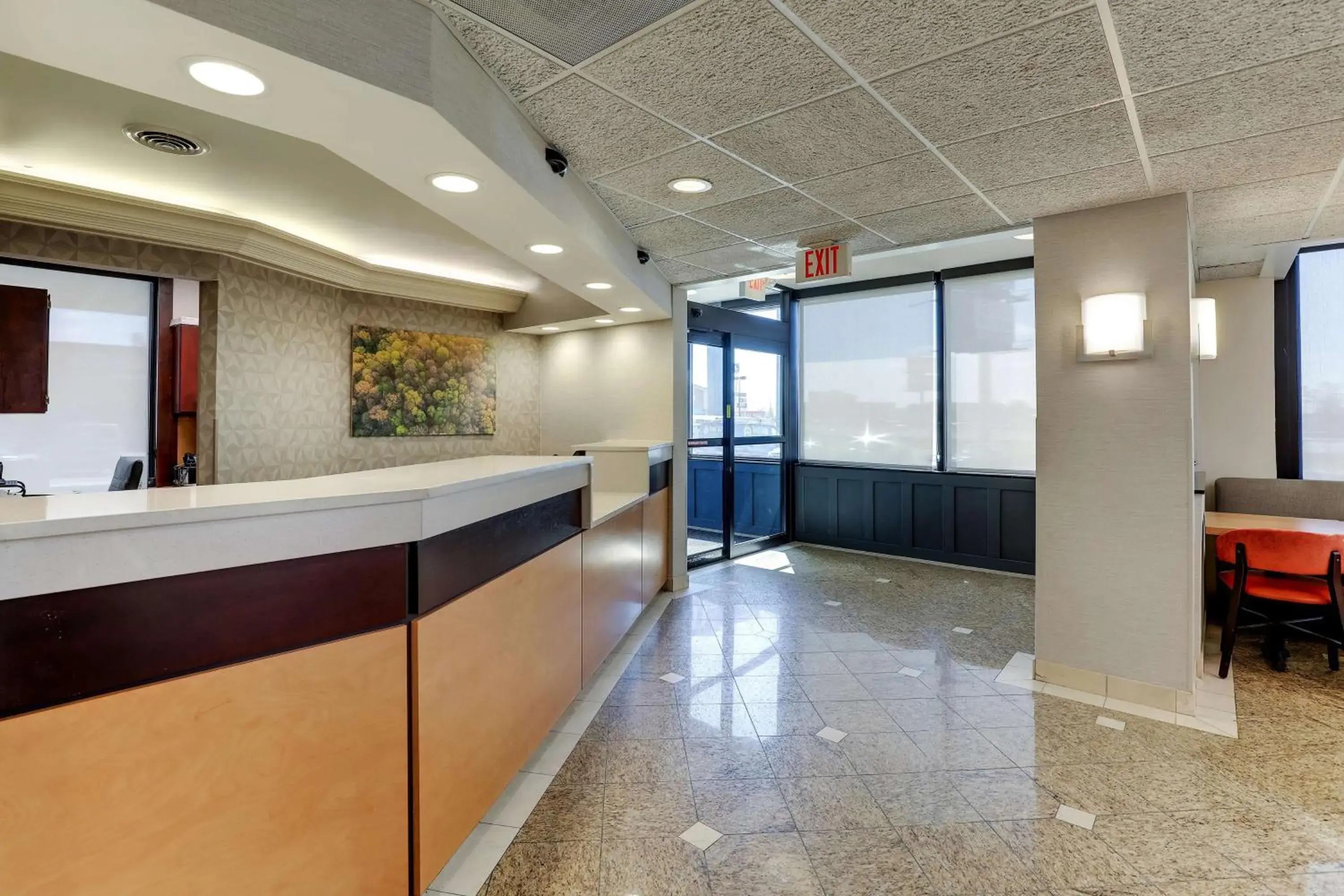 Lobby or reception in Drury Inn & Suites Marion Lobby or reception in Drury Inn & Suites Marion