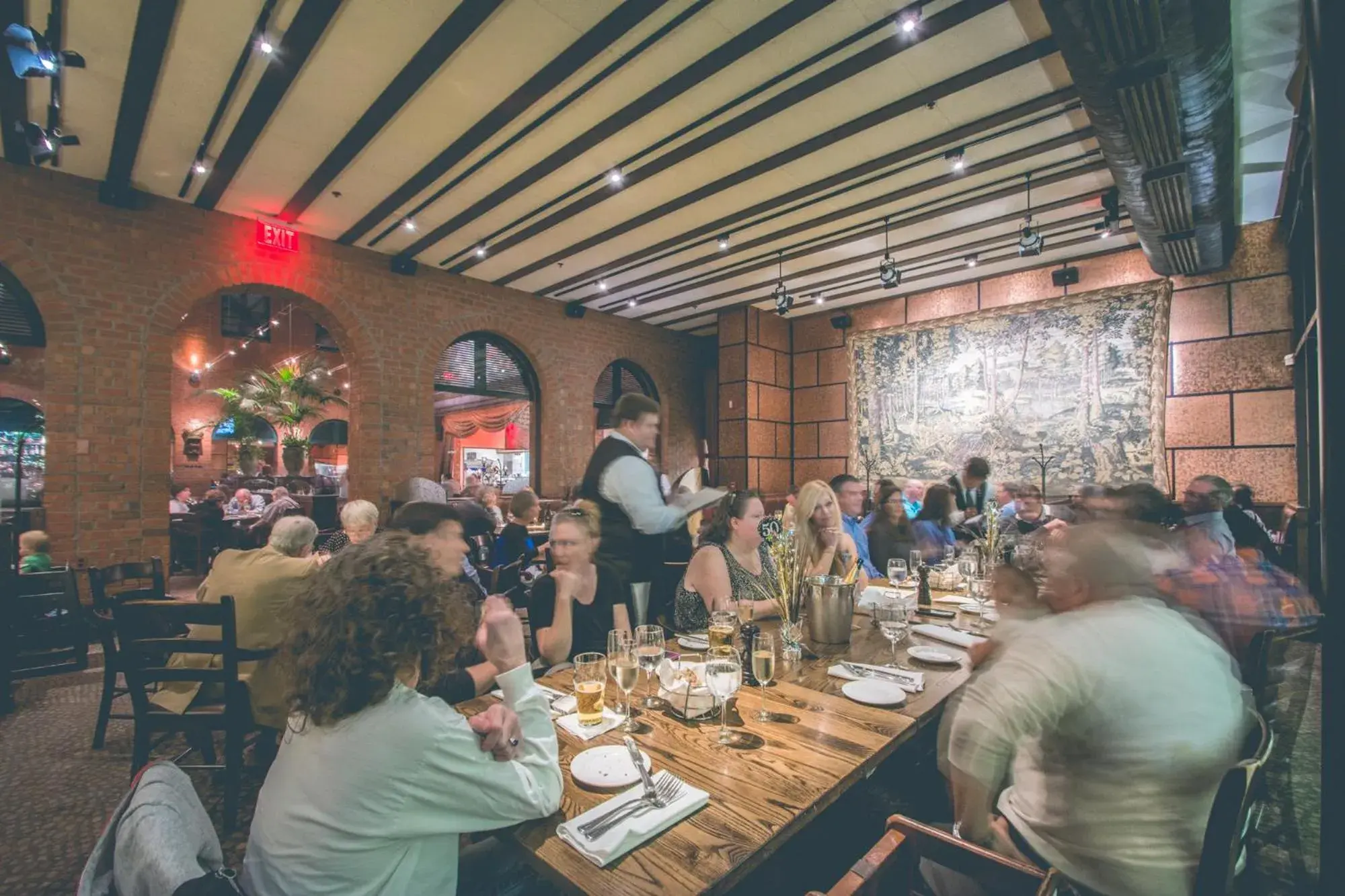 Restaurant/places to eat in O.Henry Hotel Restaurant/places to eat in O.Henry Hotel