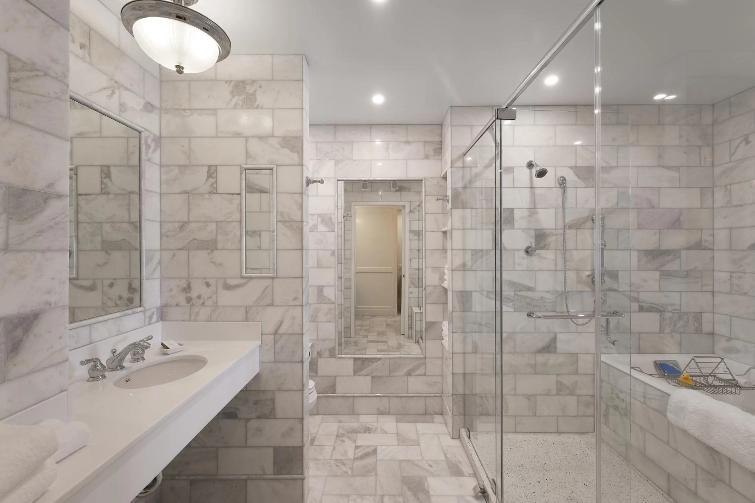 Shower in O.Henry Hotel