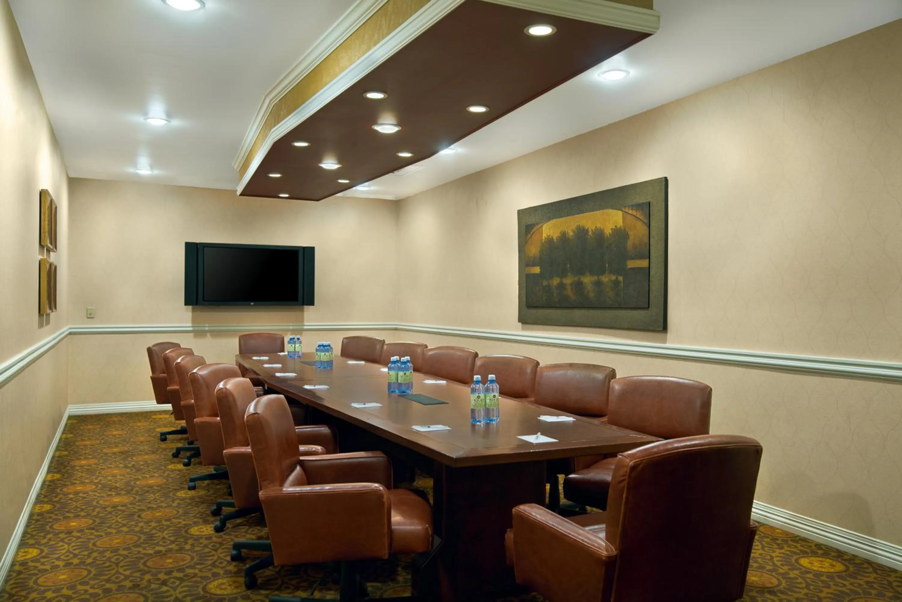 Meeting/conference room in Oxford Suites Boise