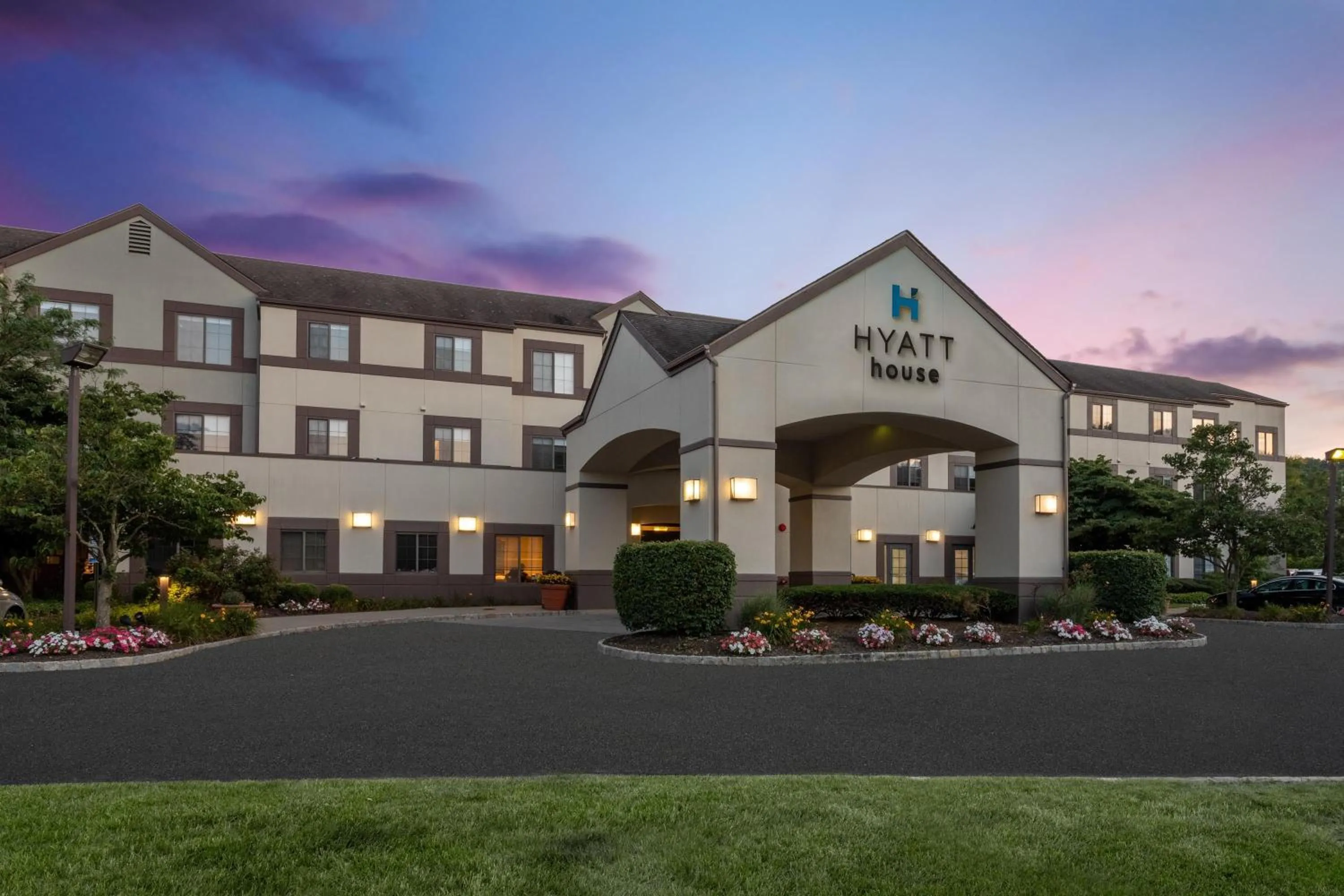 Property building in Hyatt House Morristown