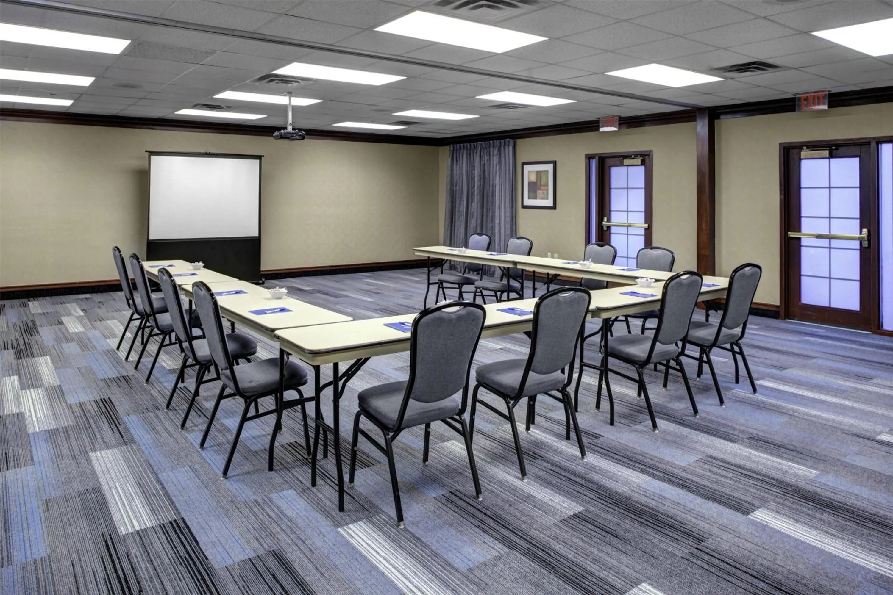 Meeting/conference room in Hyatt House Morristown