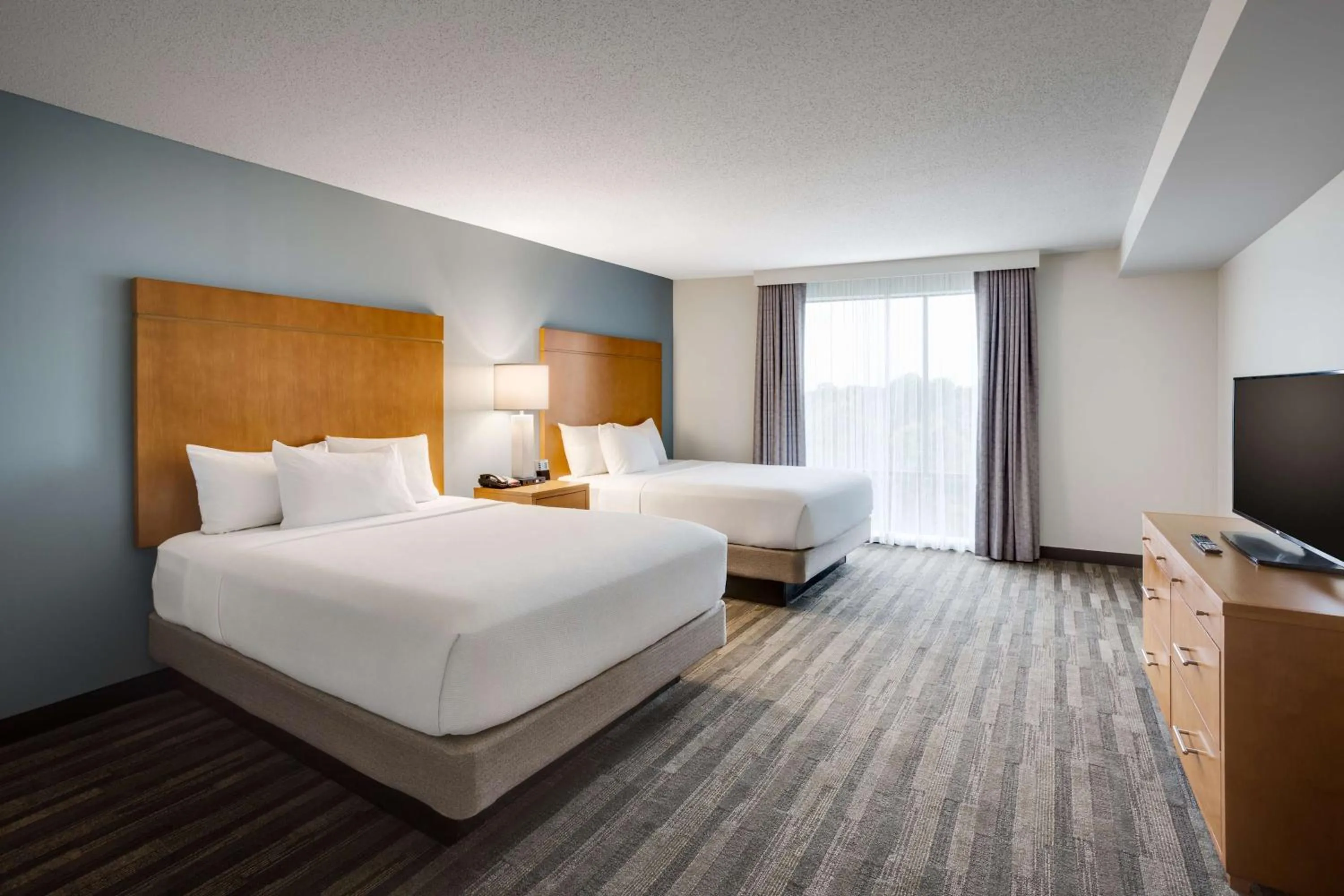 Bedroom, Bed in Hyatt House Hartford North/Windsor