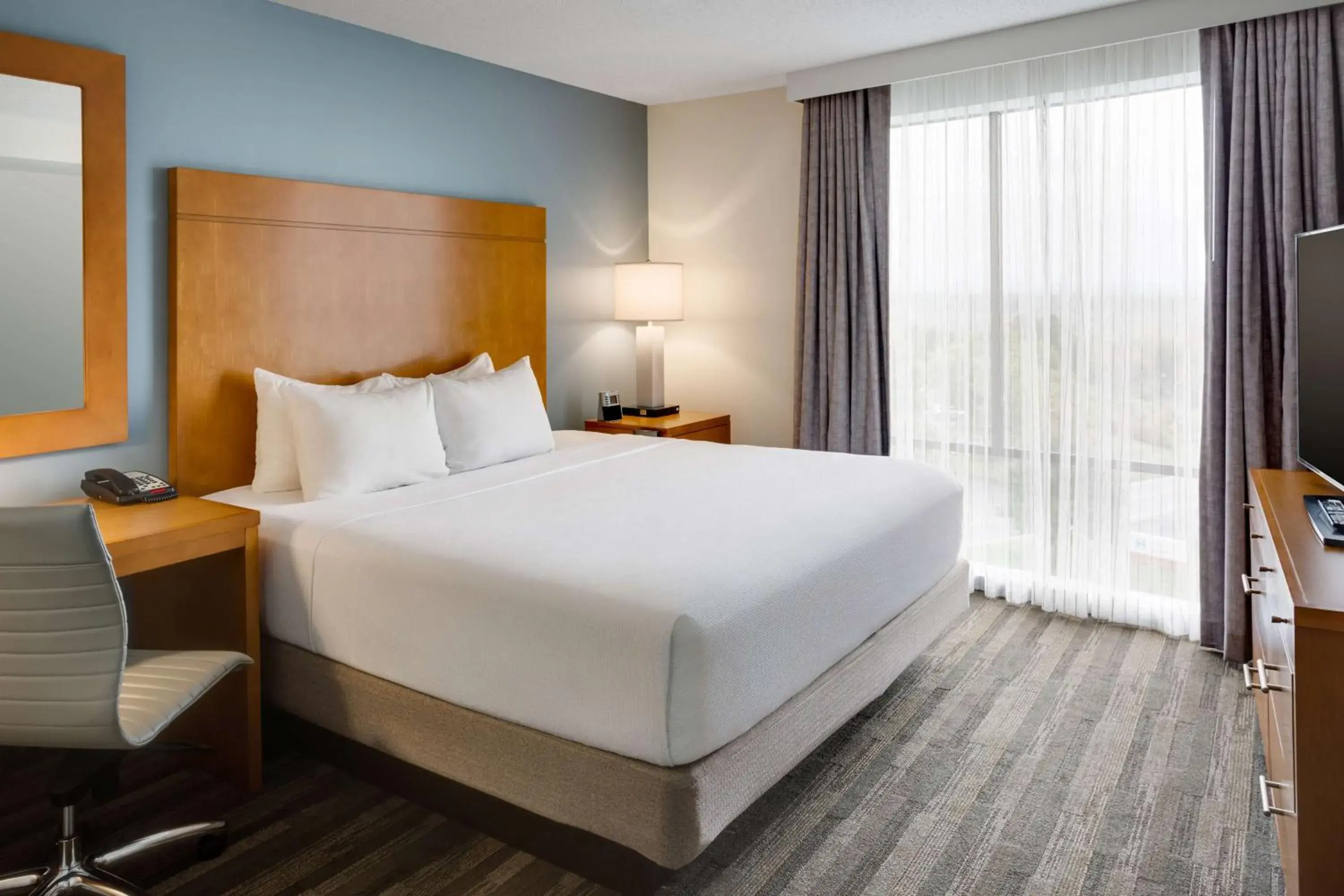 Bedroom, Bed in Hyatt House Hartford North/Windsor Bedroom, Bed in Hyatt House Hartford North/Windsor