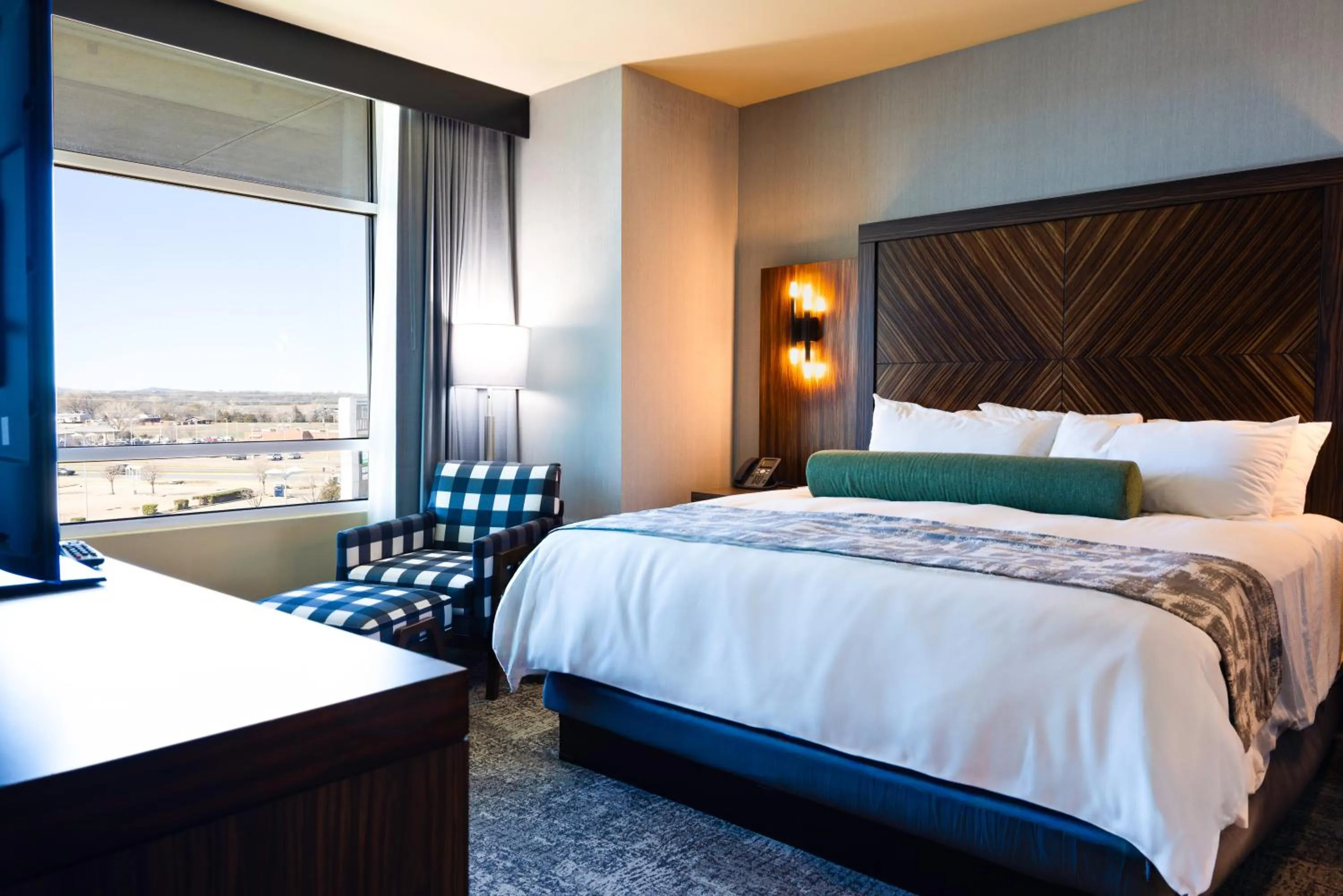 Bed in Apache Casino Hotel