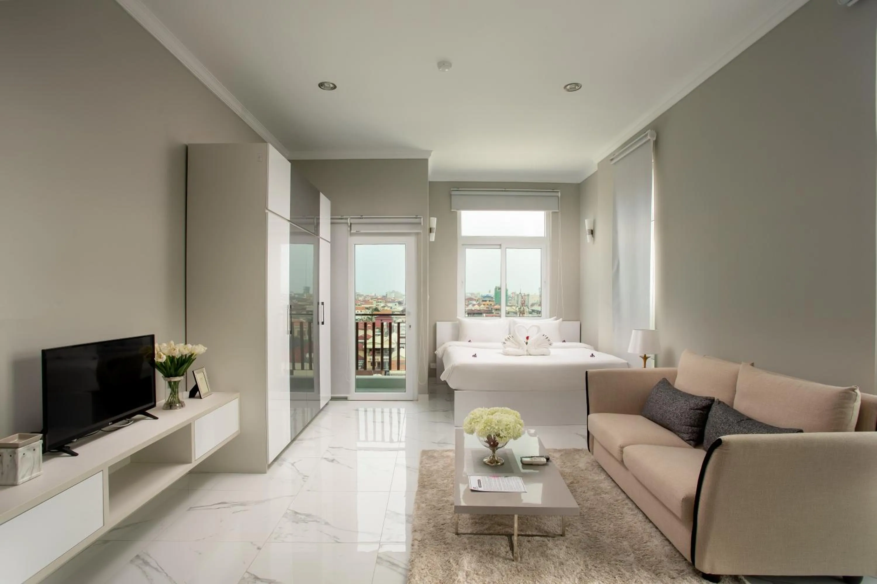 Living room, Bed in SSB Residence