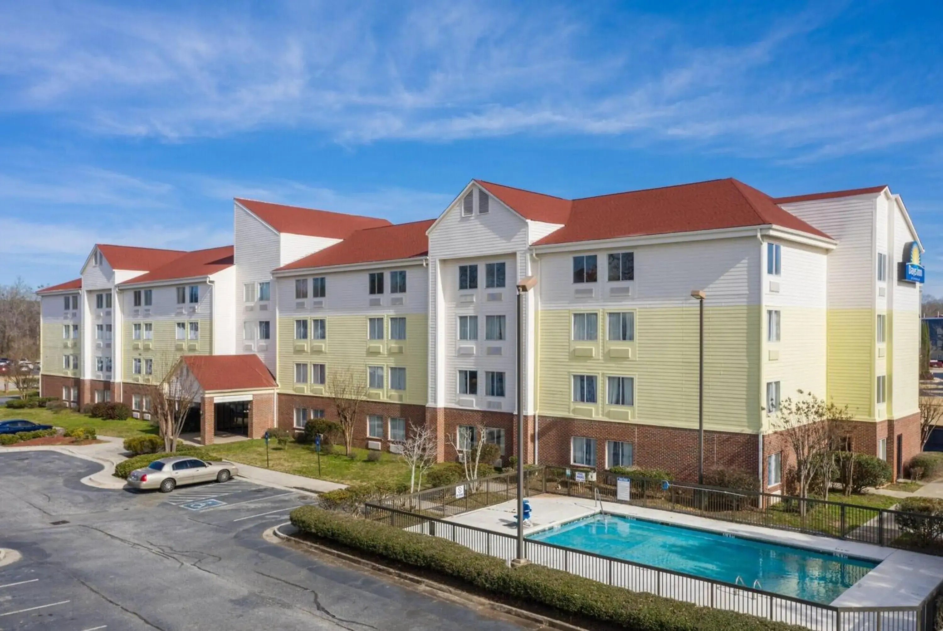 Property building in Days Inn by Wyndham Macon I-75 North Property building in Days Inn by Wyndham Macon I-75 North