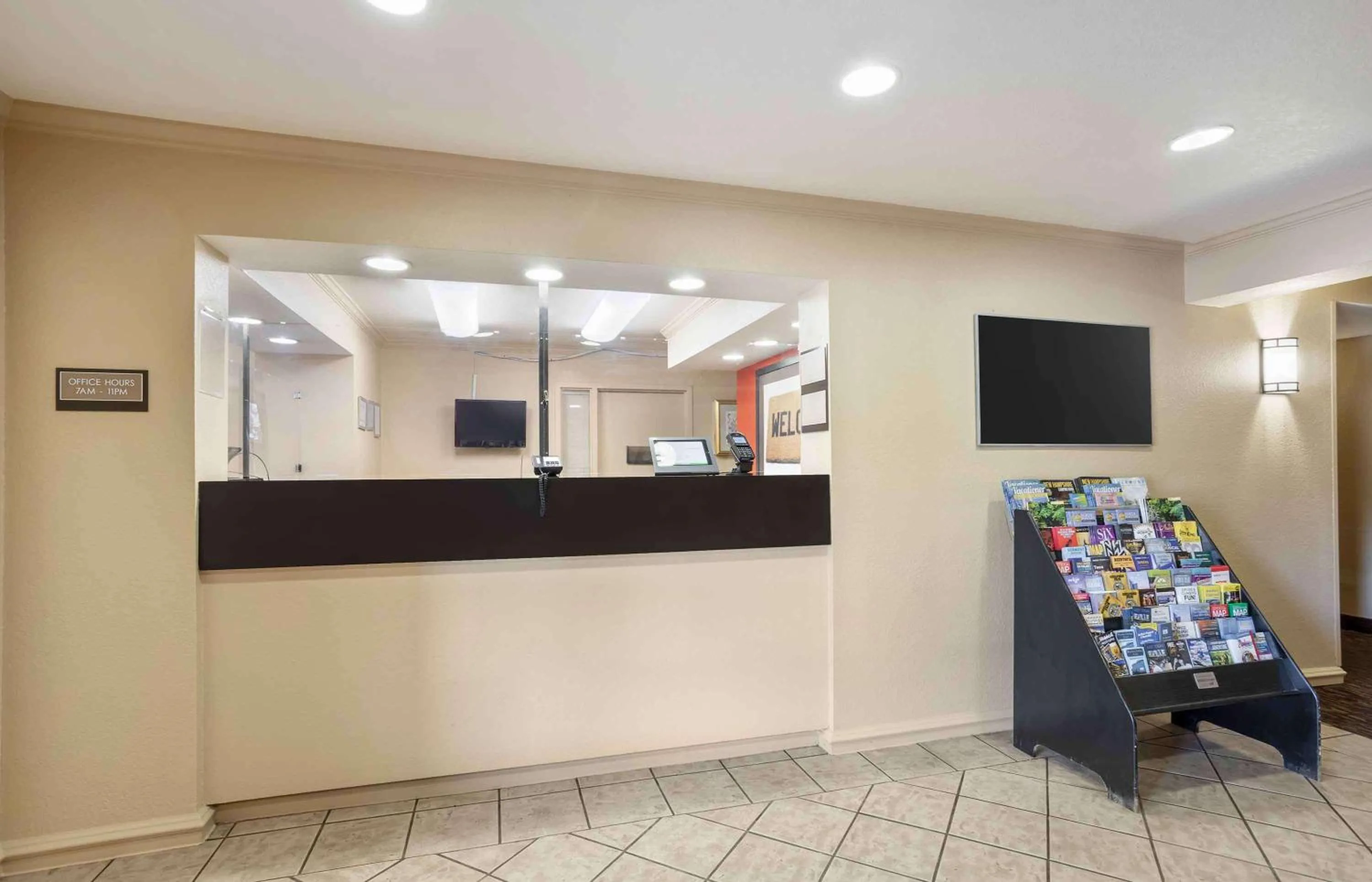 Lobby or reception in Extended Stay America Suites - Norwalk - Stamford