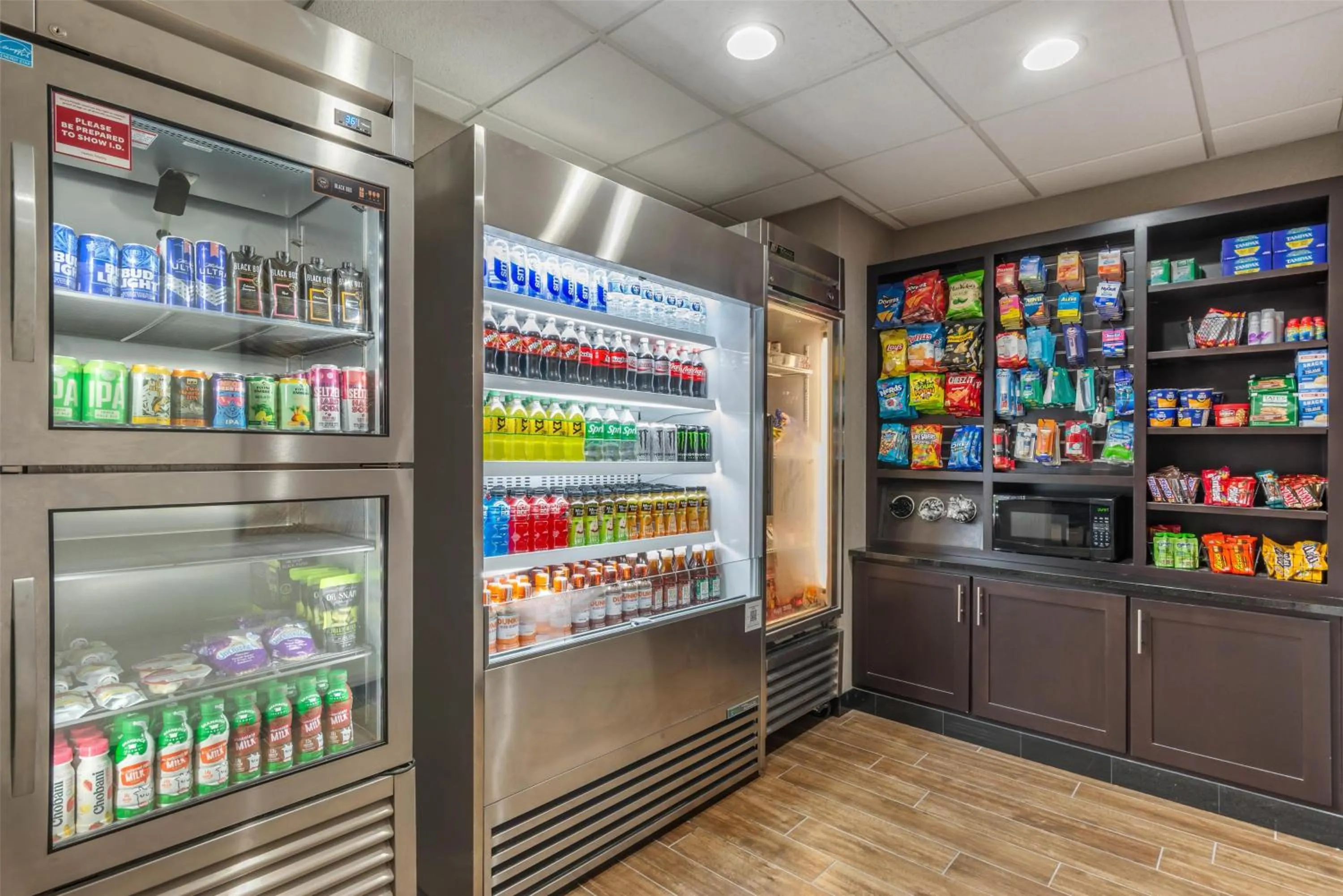 Property building in Drury Inn & Suites Atlanta Morrow