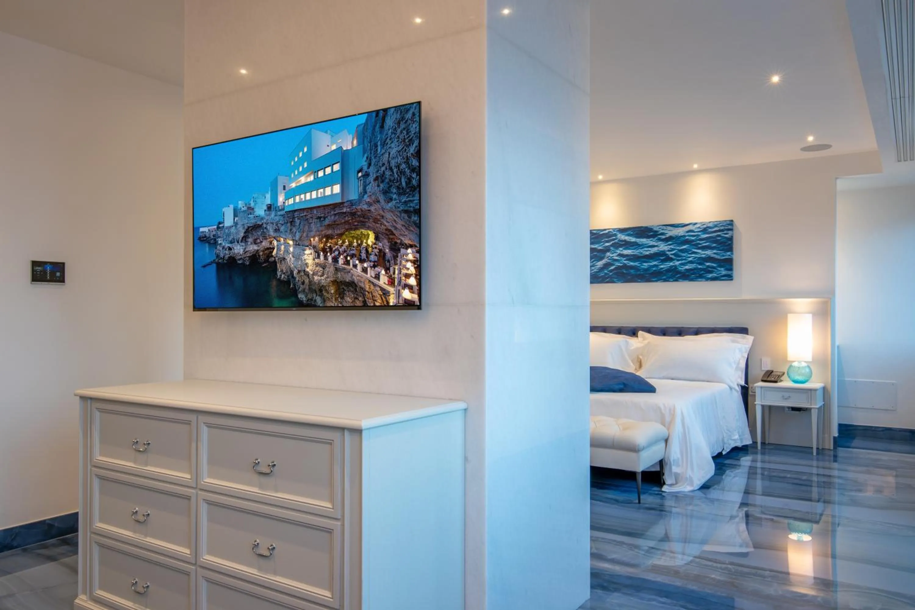 Bed in Hotel Grotta Palazzese