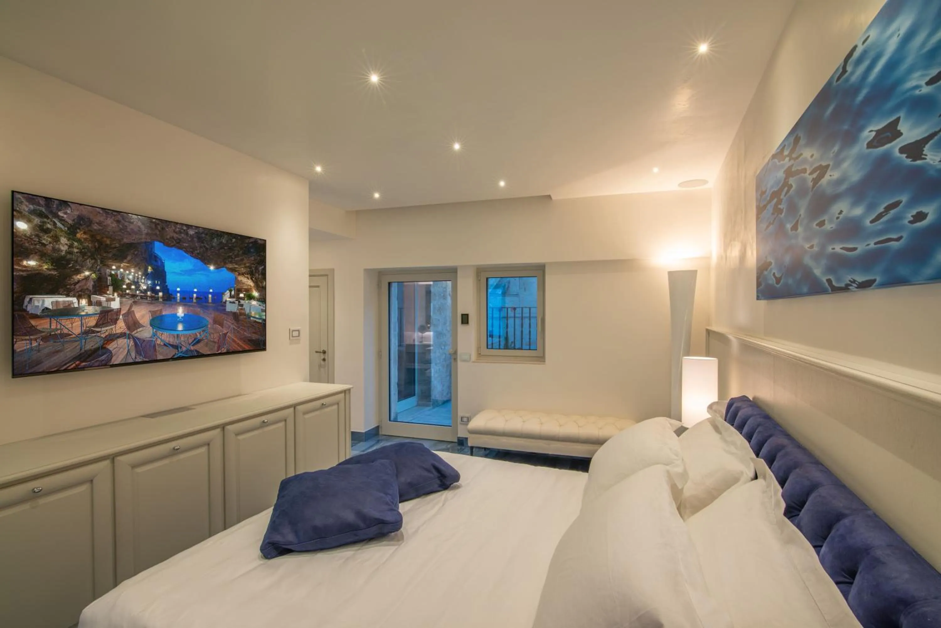 Bed in Hotel Grotta Palazzese