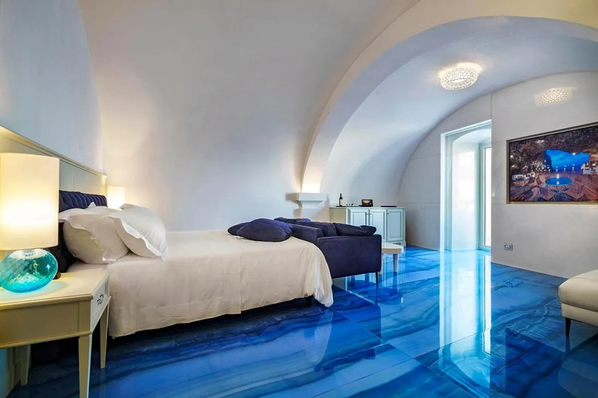 Bed in Hotel Grotta Palazzese