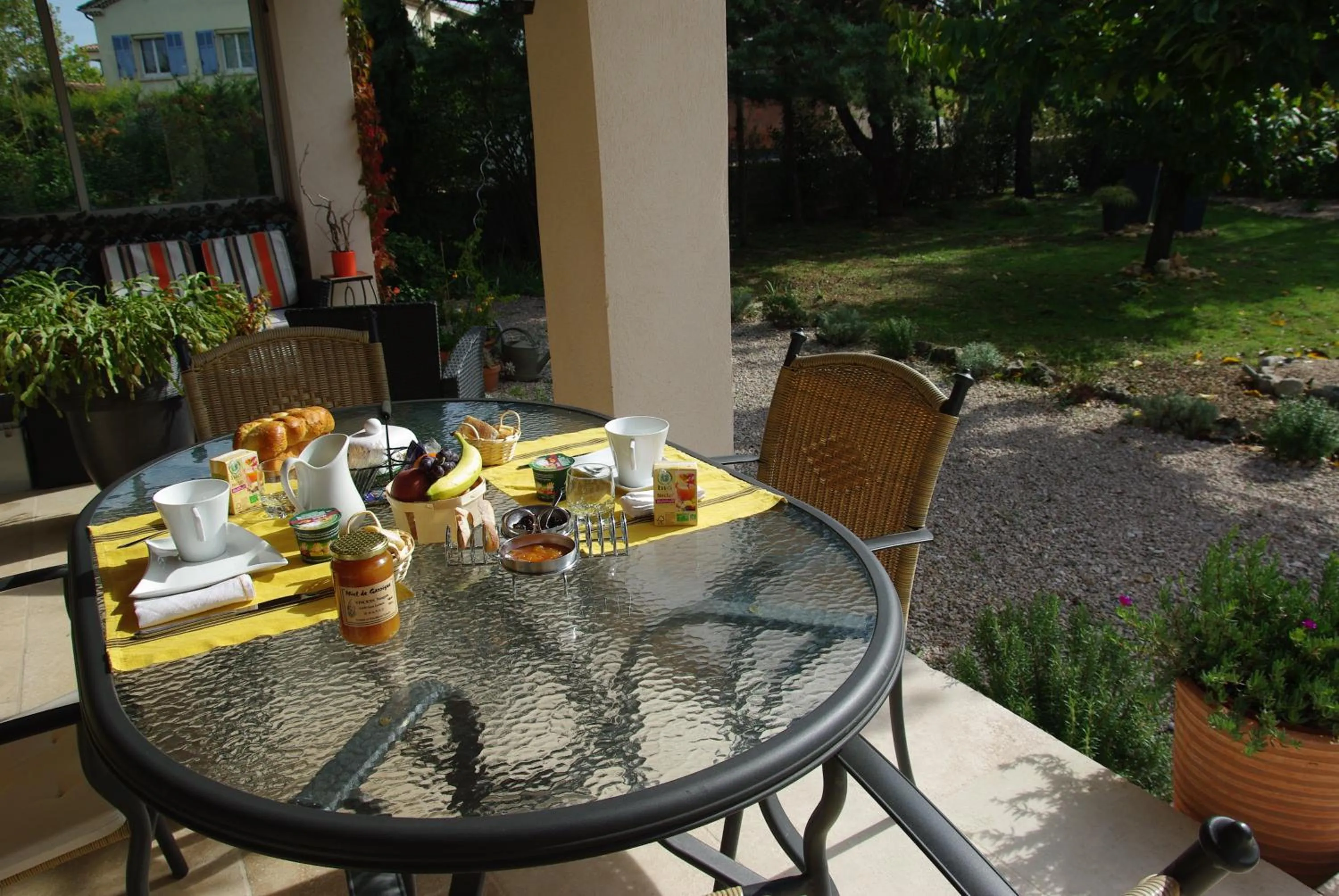 Breakfast in Les Coronilles