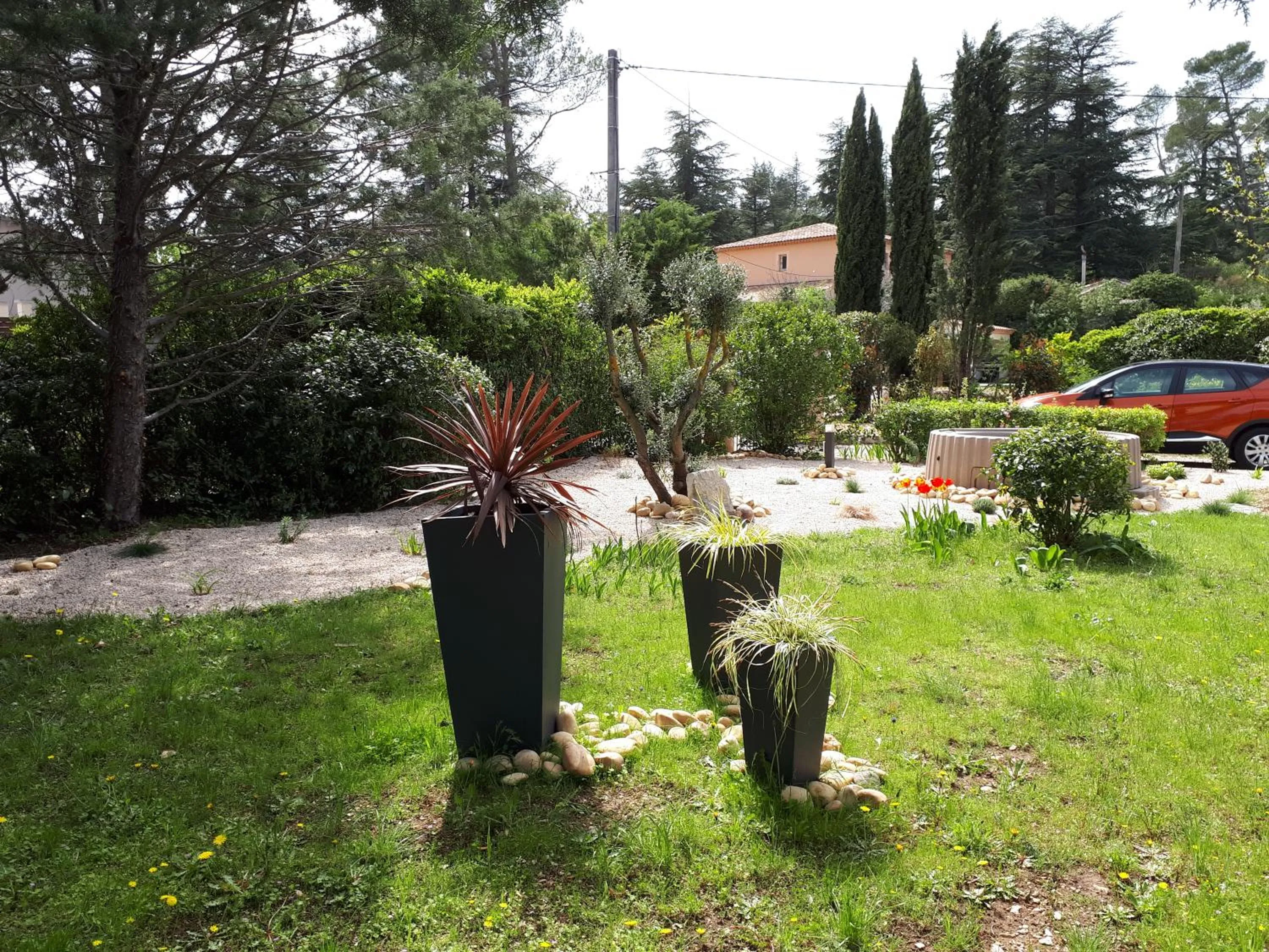 Garden in Les Coronilles