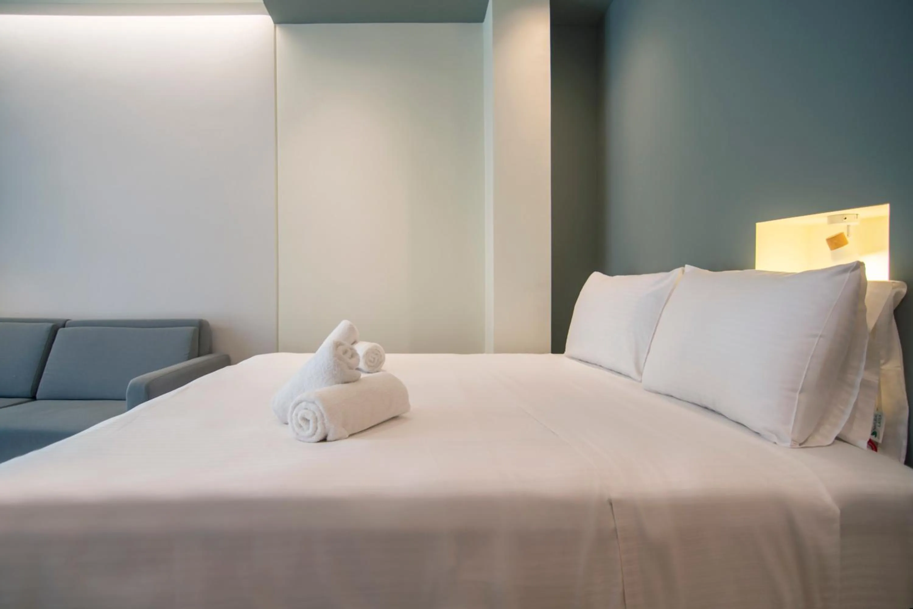 Bedroom, Bed in Kolokotroni Lofts Syntagma