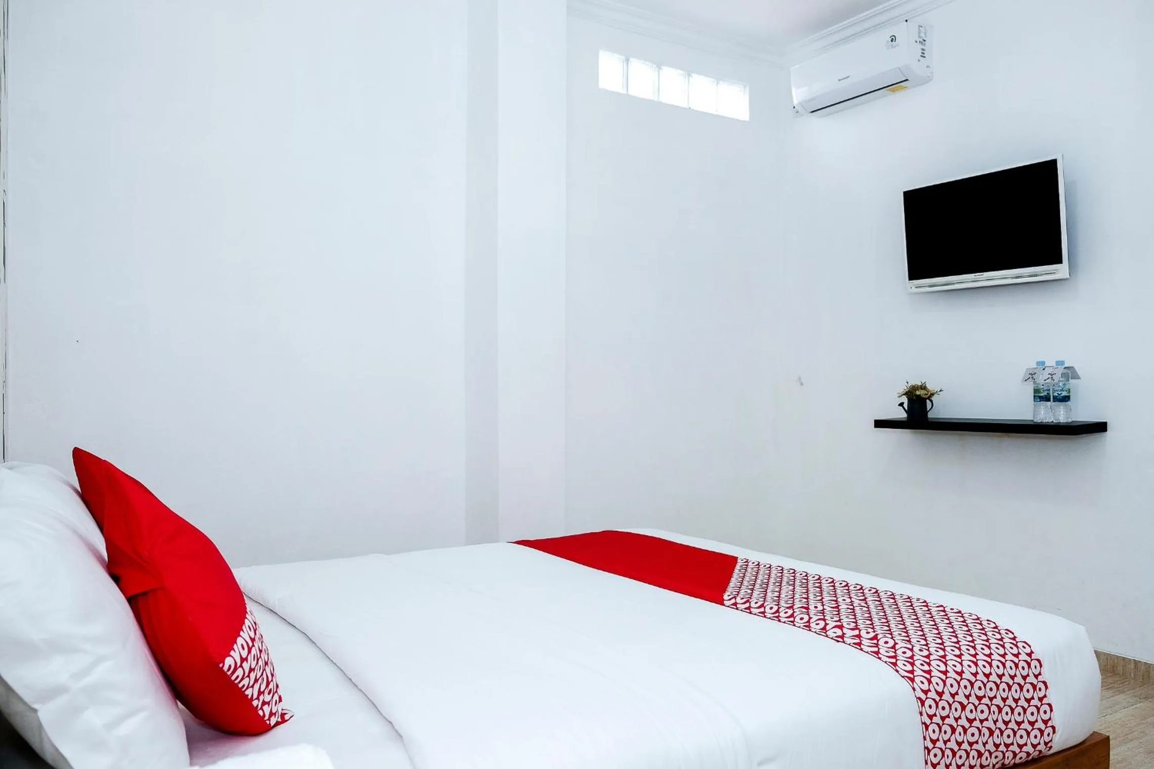 Bedroom, Bed in Hotel O 111 Residence