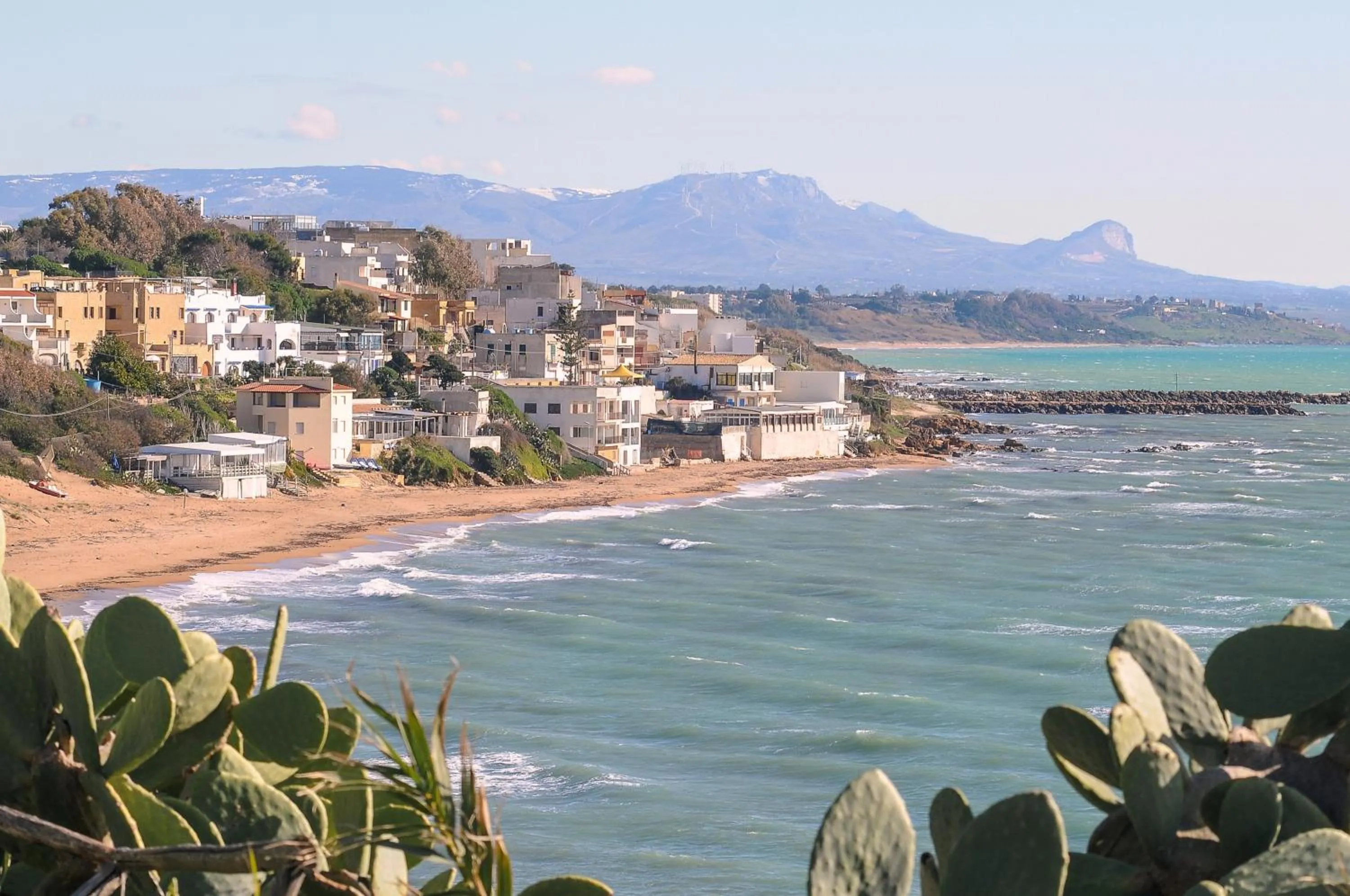 Neighbourhood in La Rosa Hotel - Selinunte