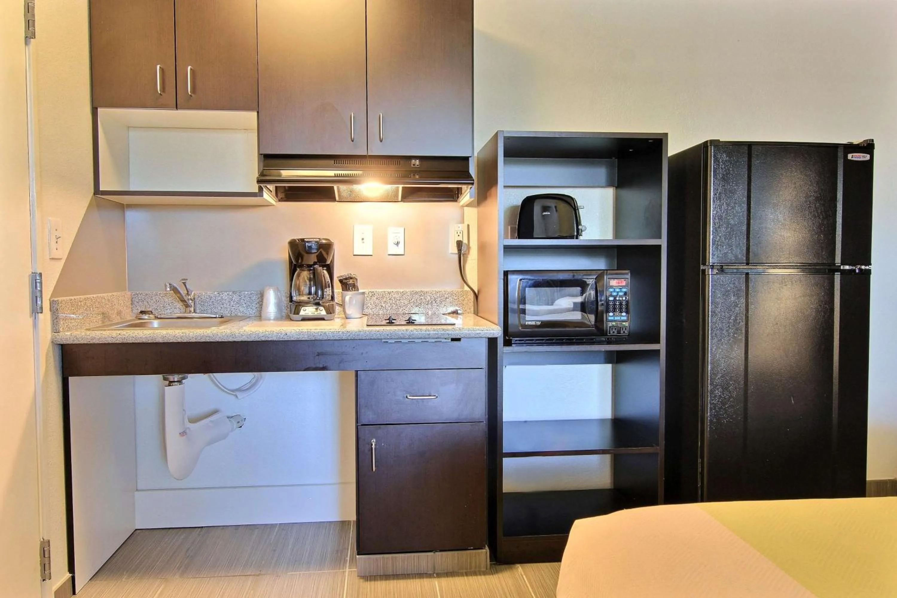 Kitchen or kitchenette in Studio 6-Austin, TX - Northwest