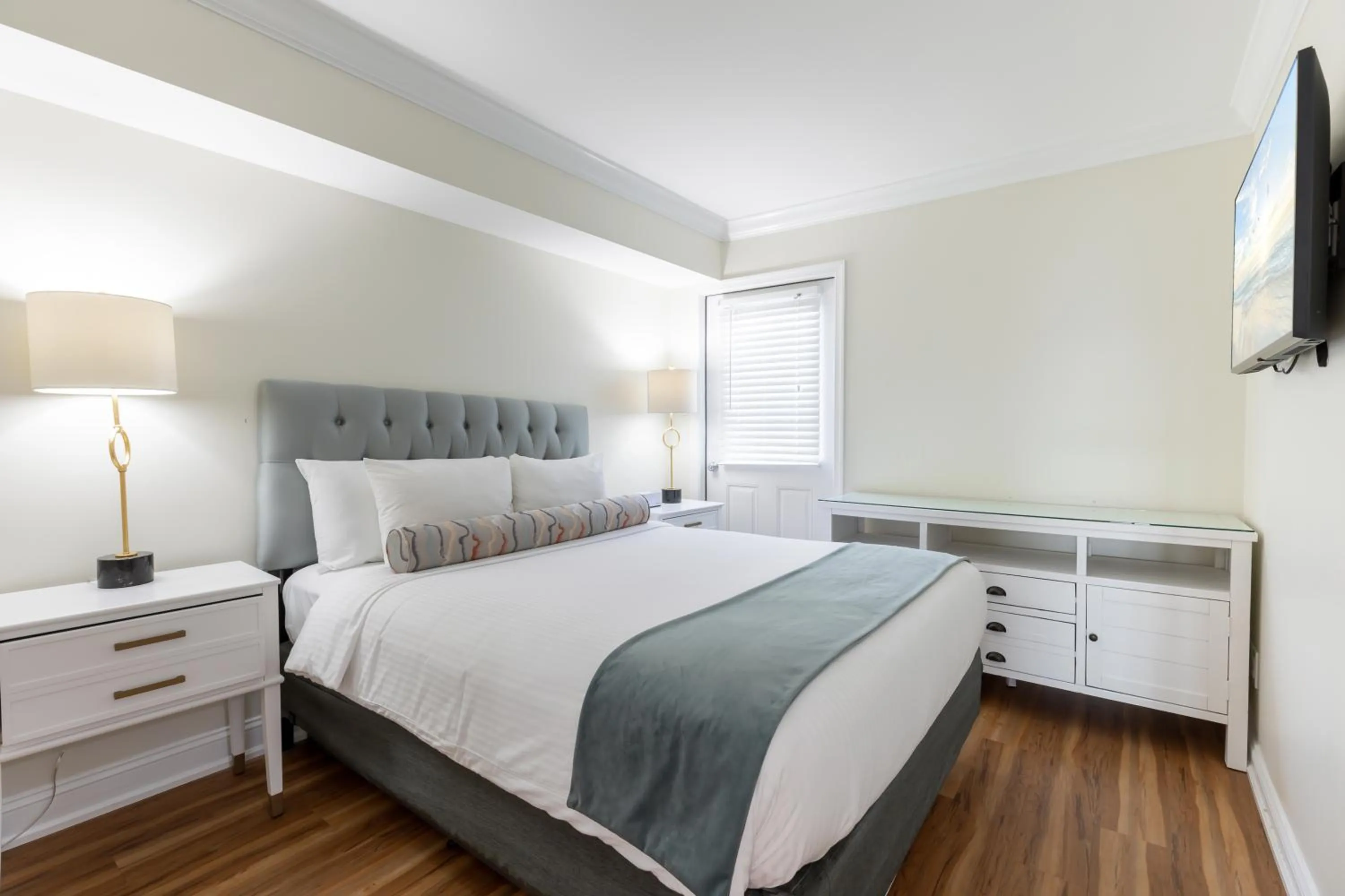 Bedroom, Bed in La Mer Beachfront Resort