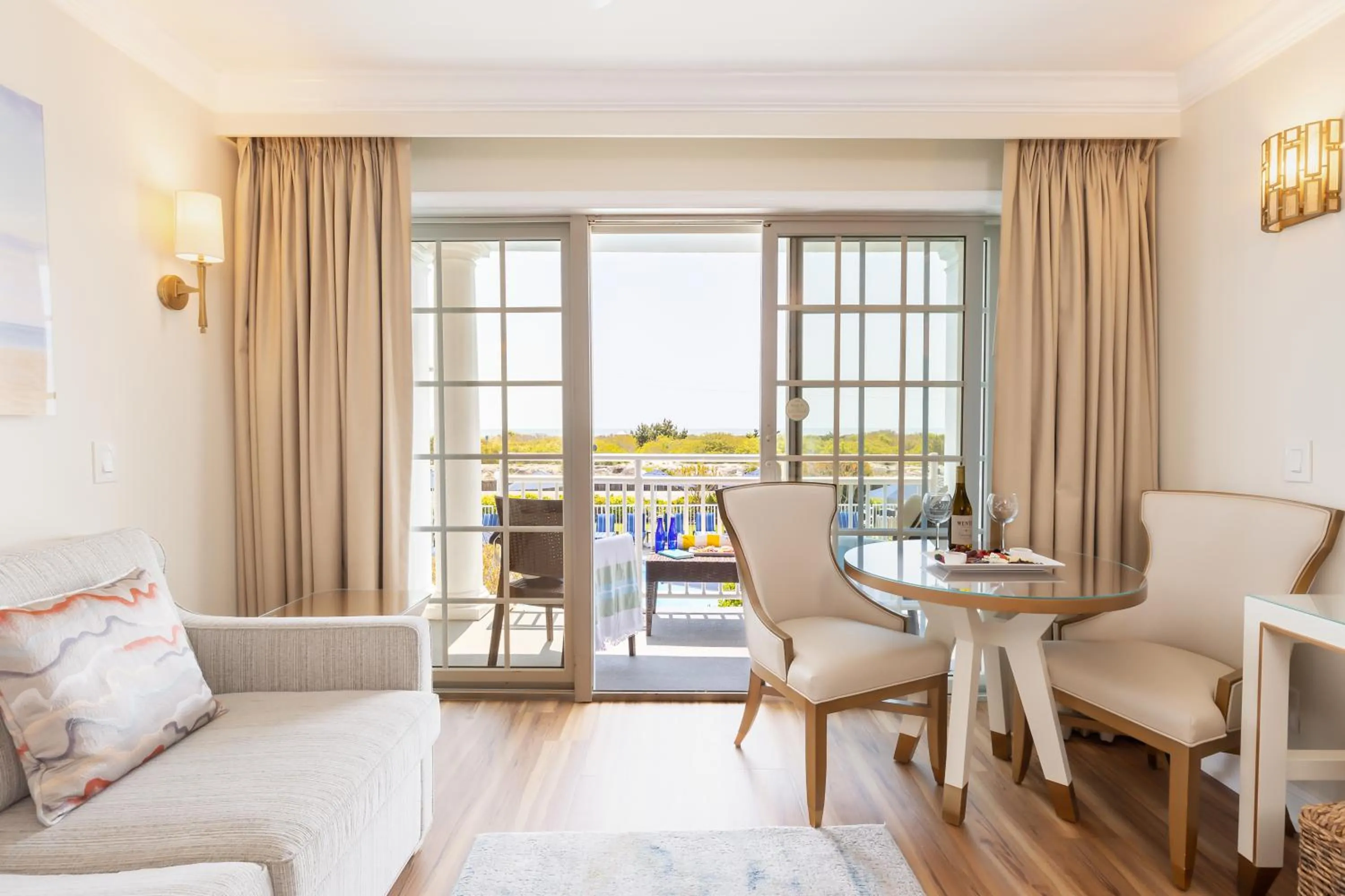 La Mer Beachfront Resort