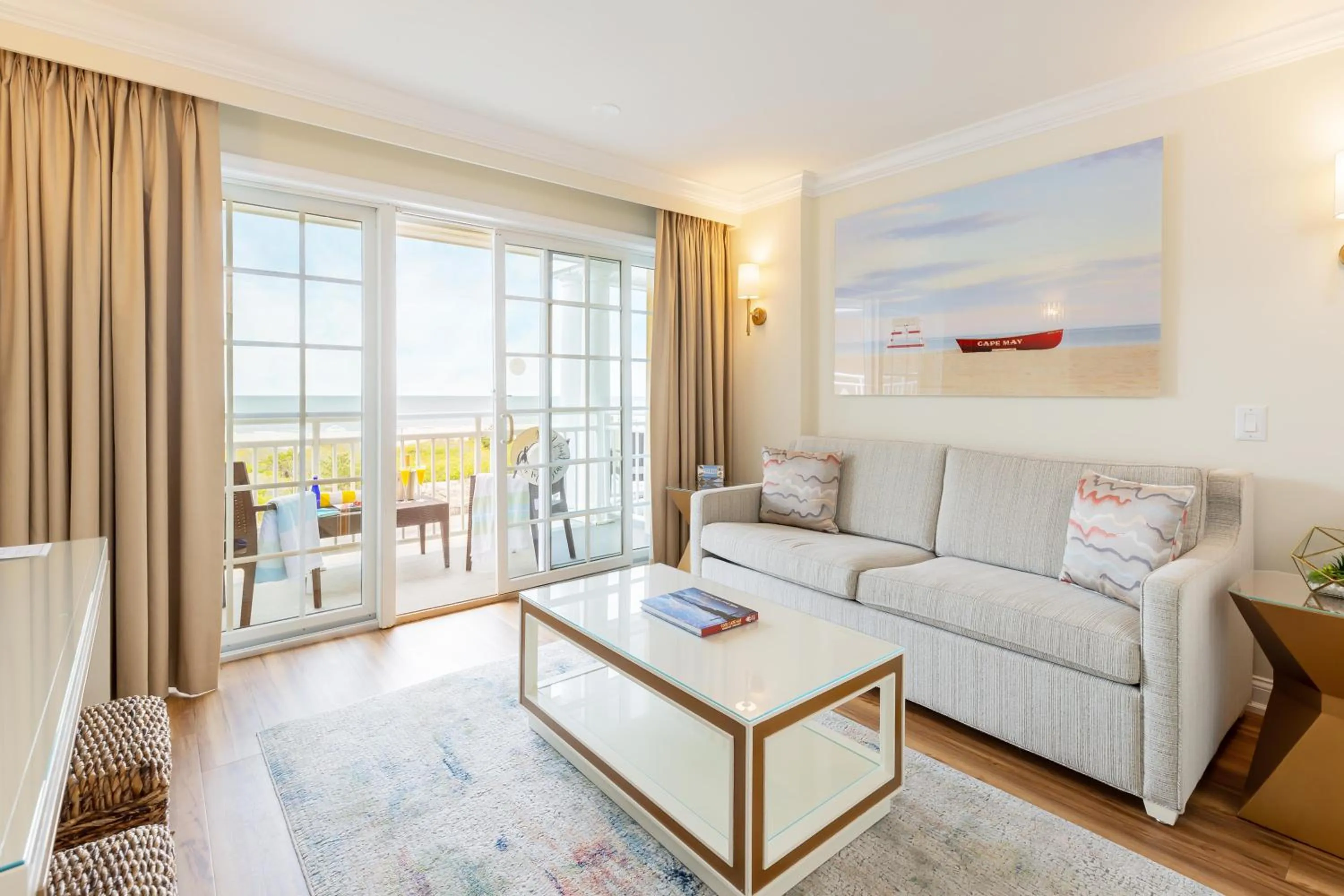 La Mer Beachfront Resort