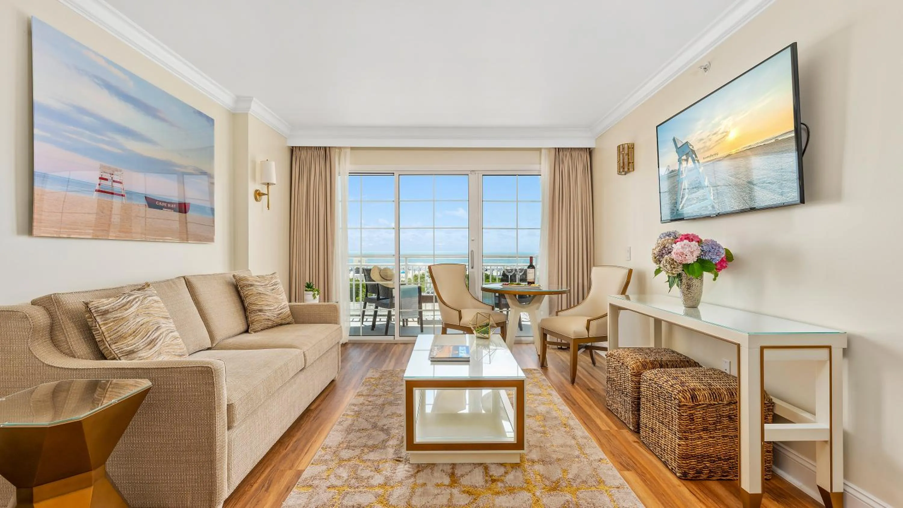 La Mer Beachfront Resort