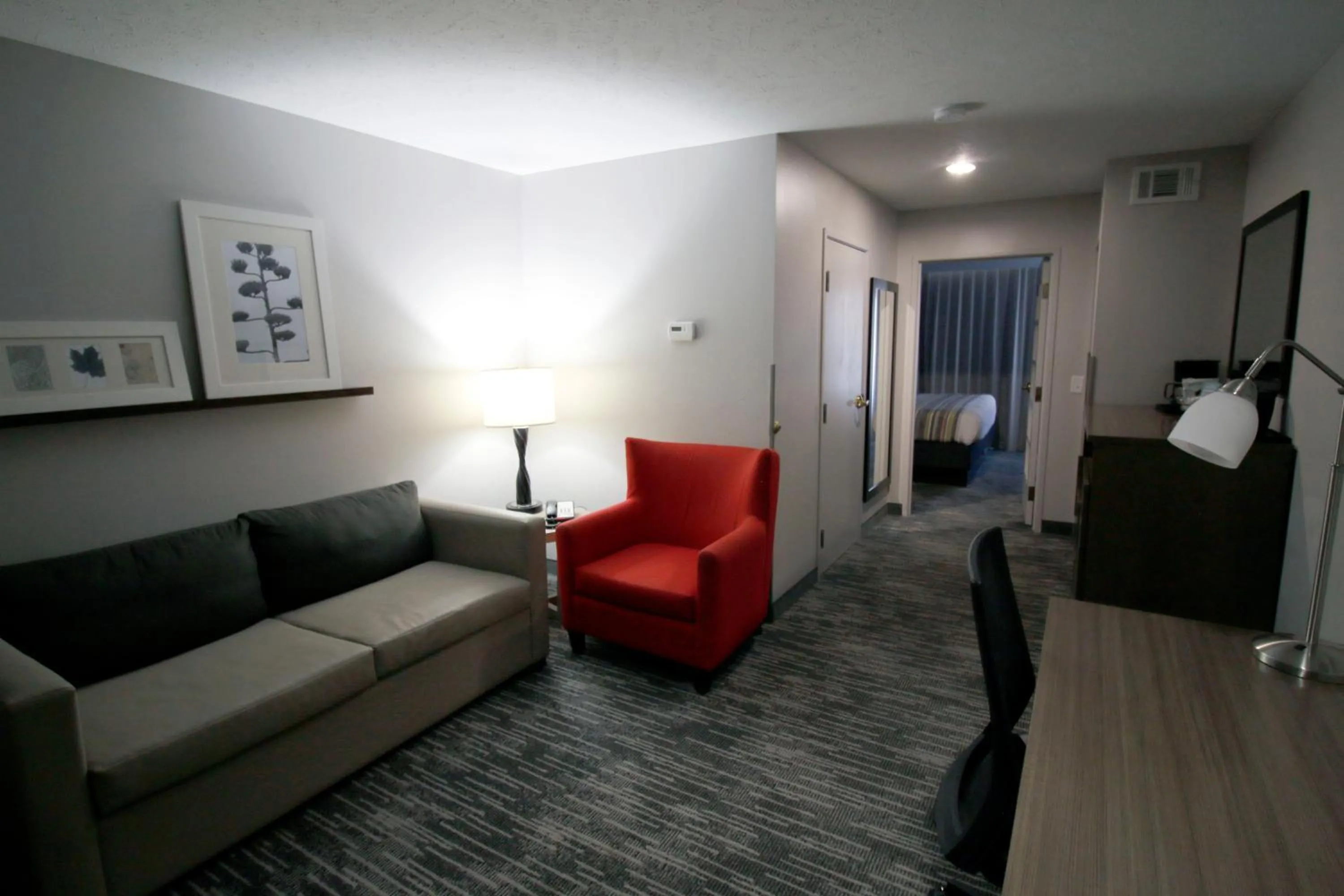 Country Inn & Suites by Radisson, Council Bluffs, IA