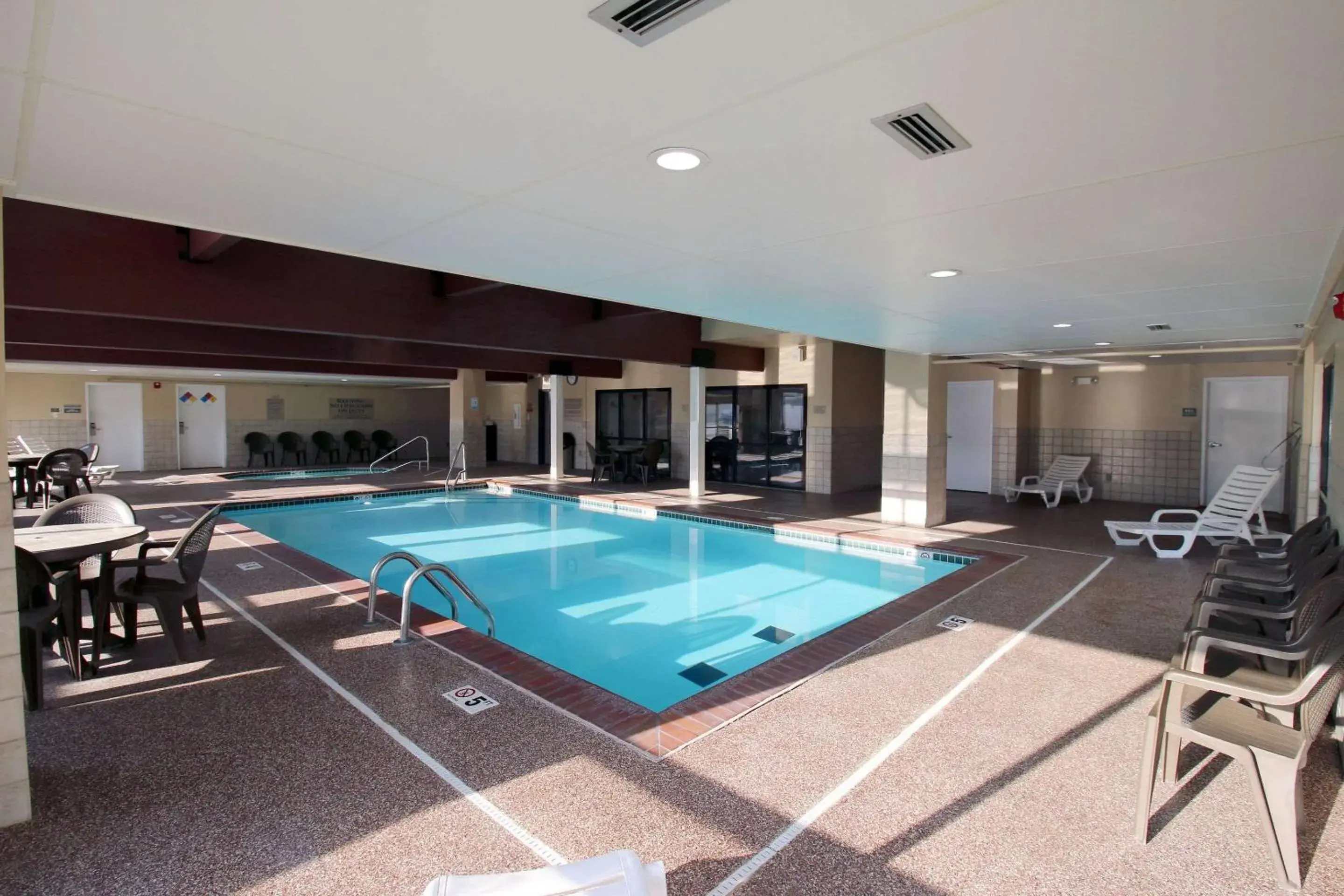 Swimming pool in Country Inn & Suites by Radisson, Council Bluffs, IA Swimming pool in Country Inn & Suites by Radisson, Council Bluffs, IA