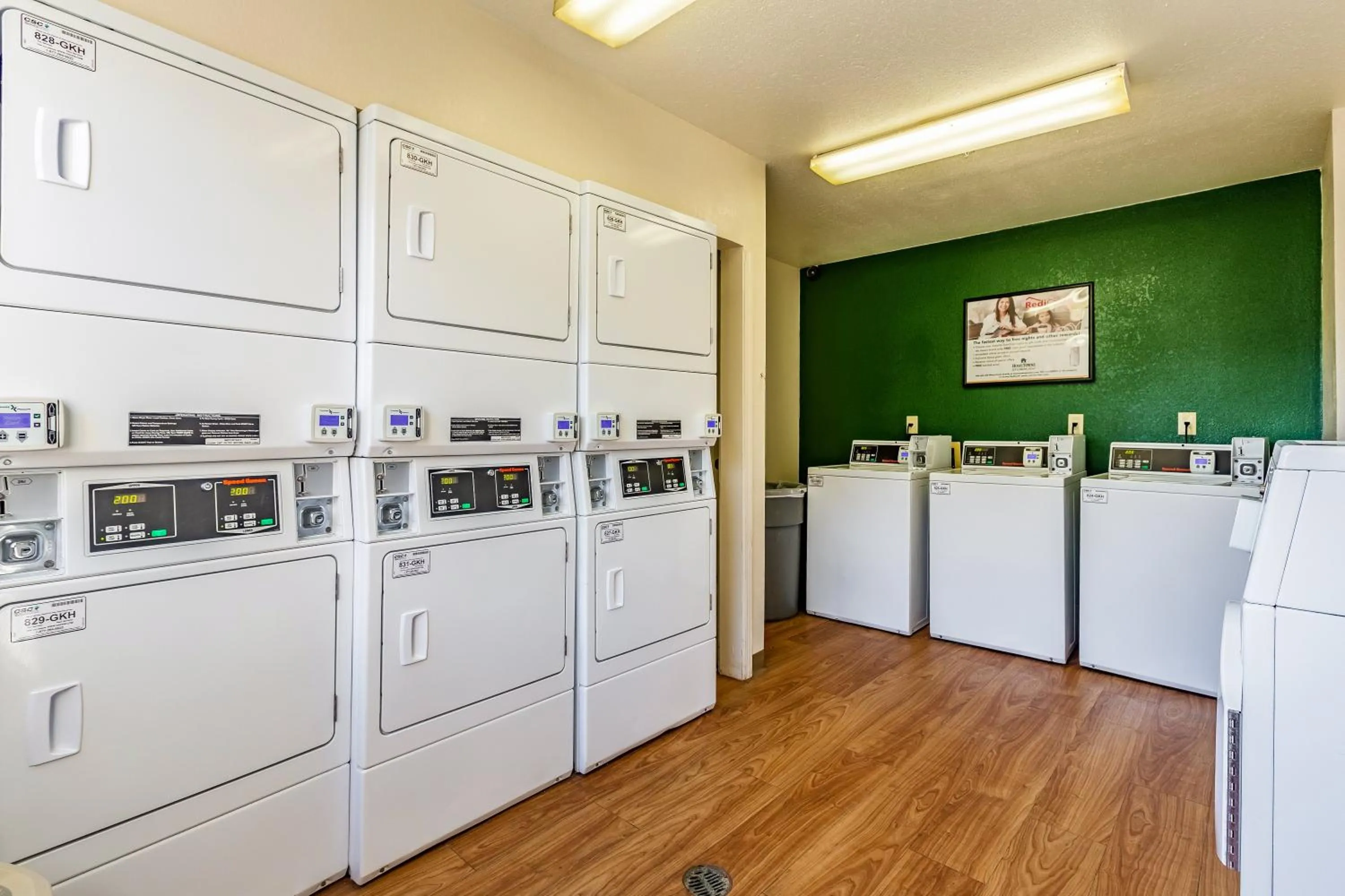 Other in HomeTowne Studios by Red Roof - Atlanta NE - Peachtree Corners