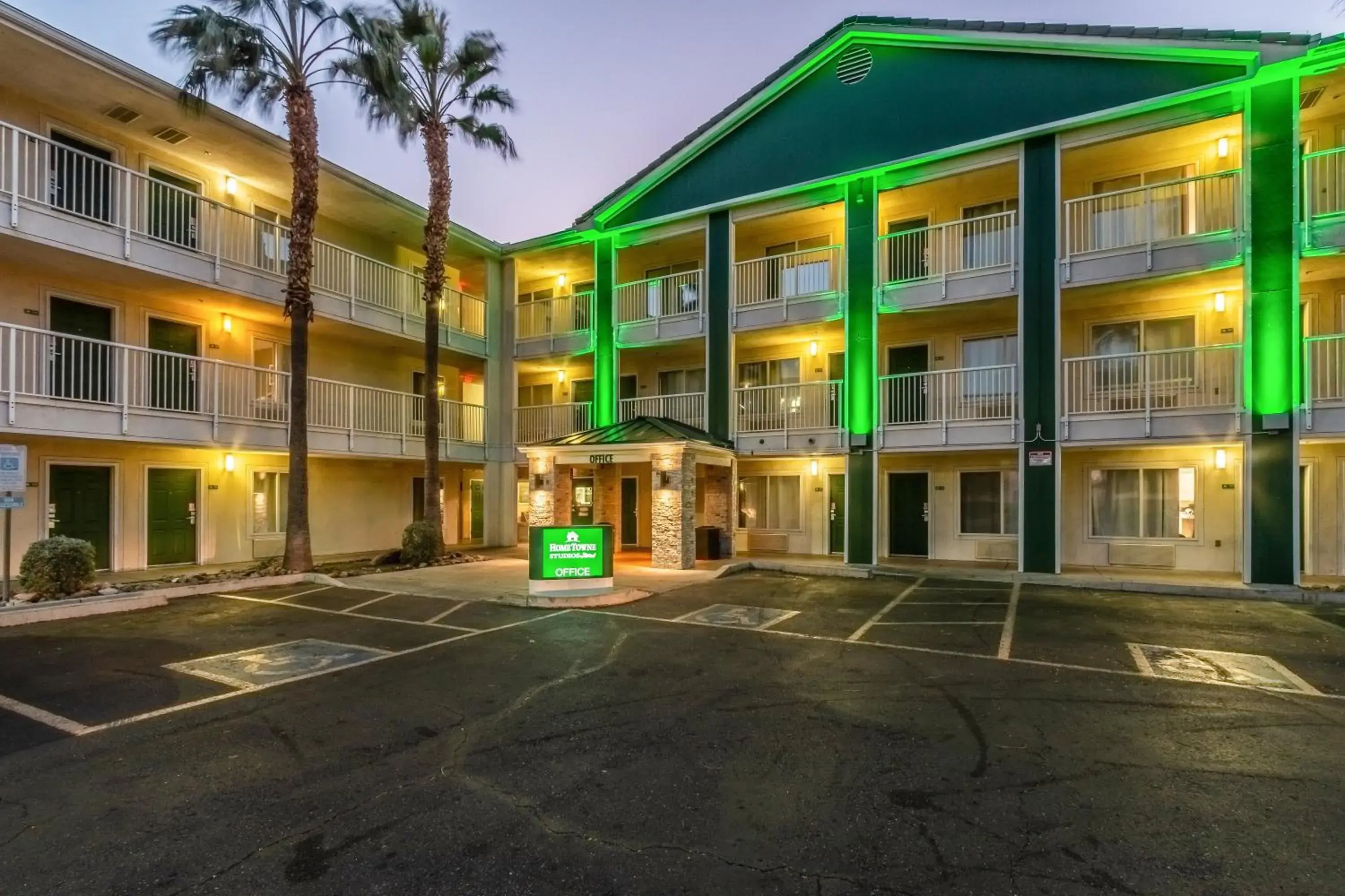 Property building in Studio 51 Extended Stay Hotel Property building in Studio 51 Extended Stay Hotel